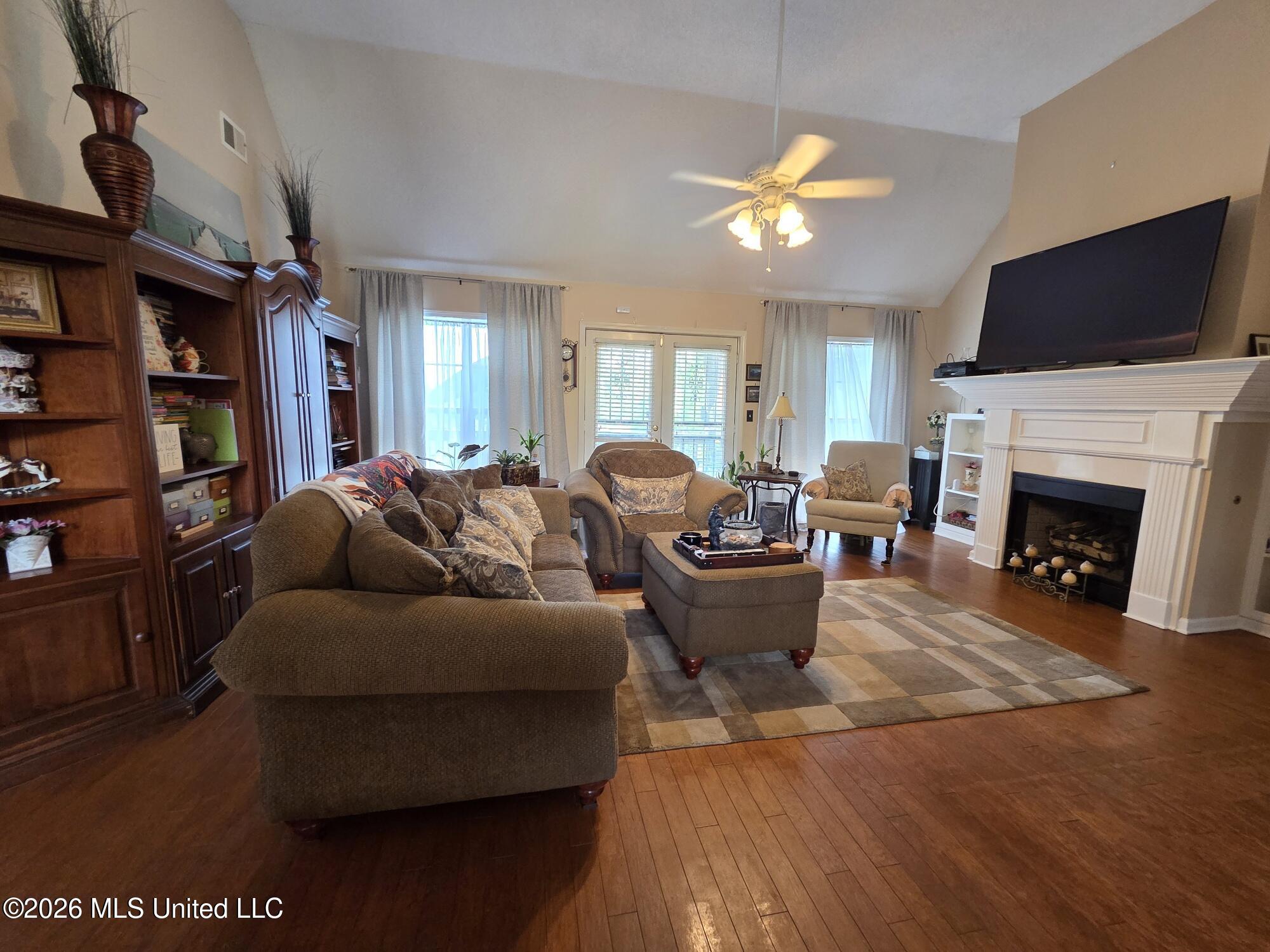 4771 Derby Drive Property Photo 3