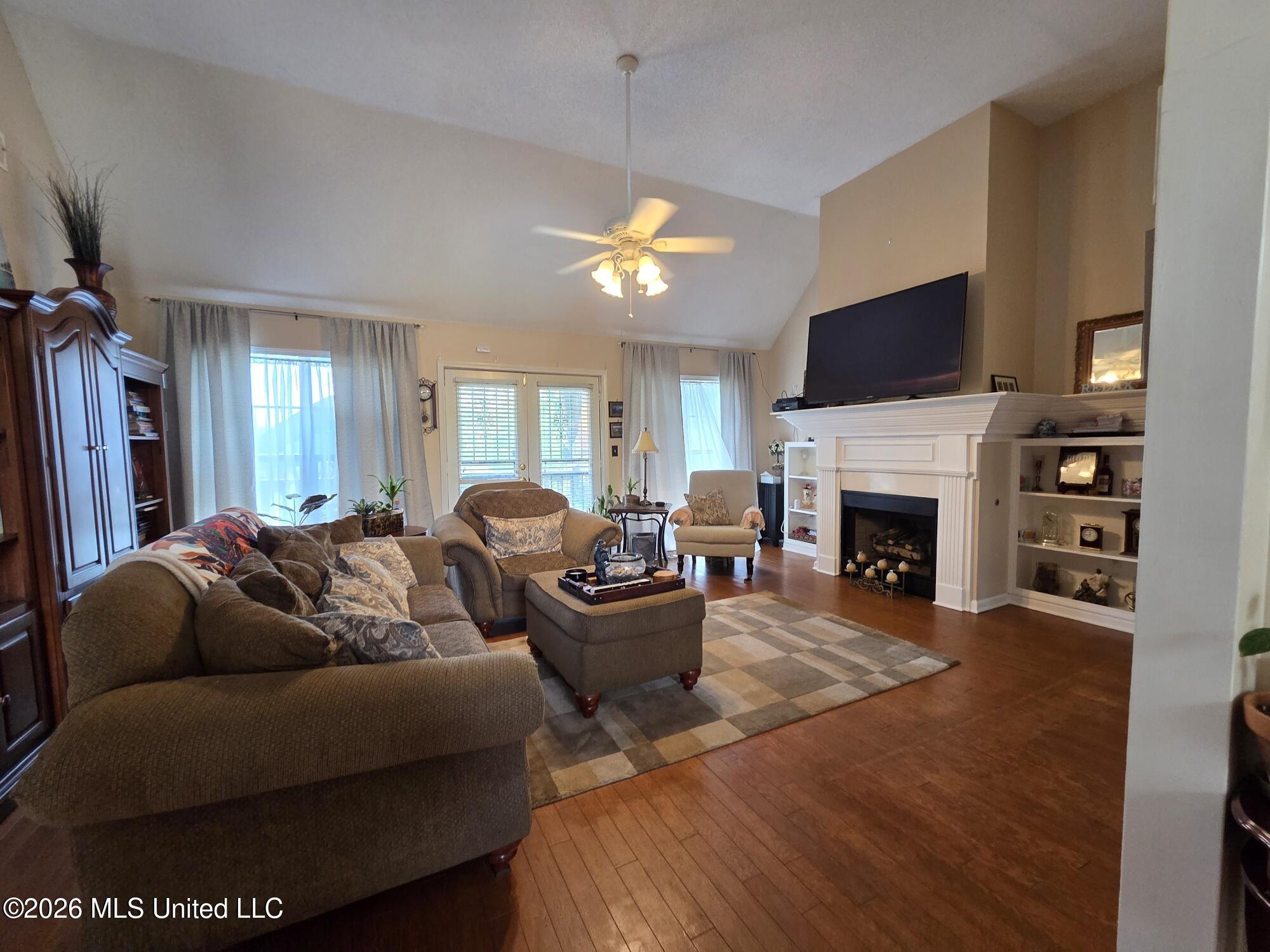 4771 Derby Drive Property Photo 5