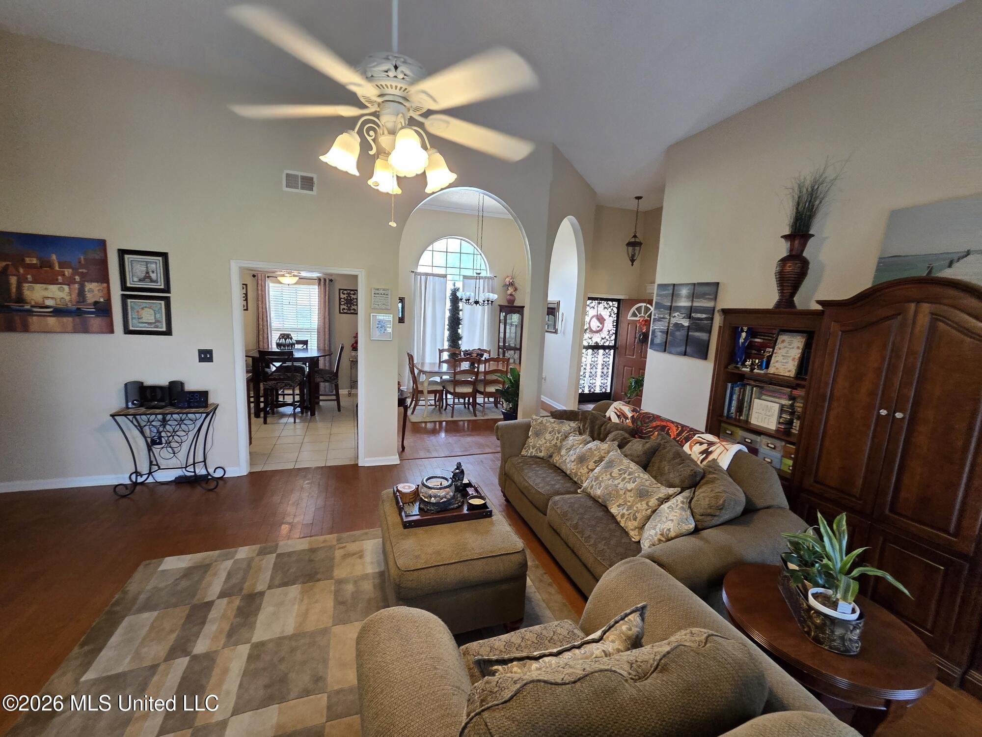 4771 Derby Drive Property Photo 6
