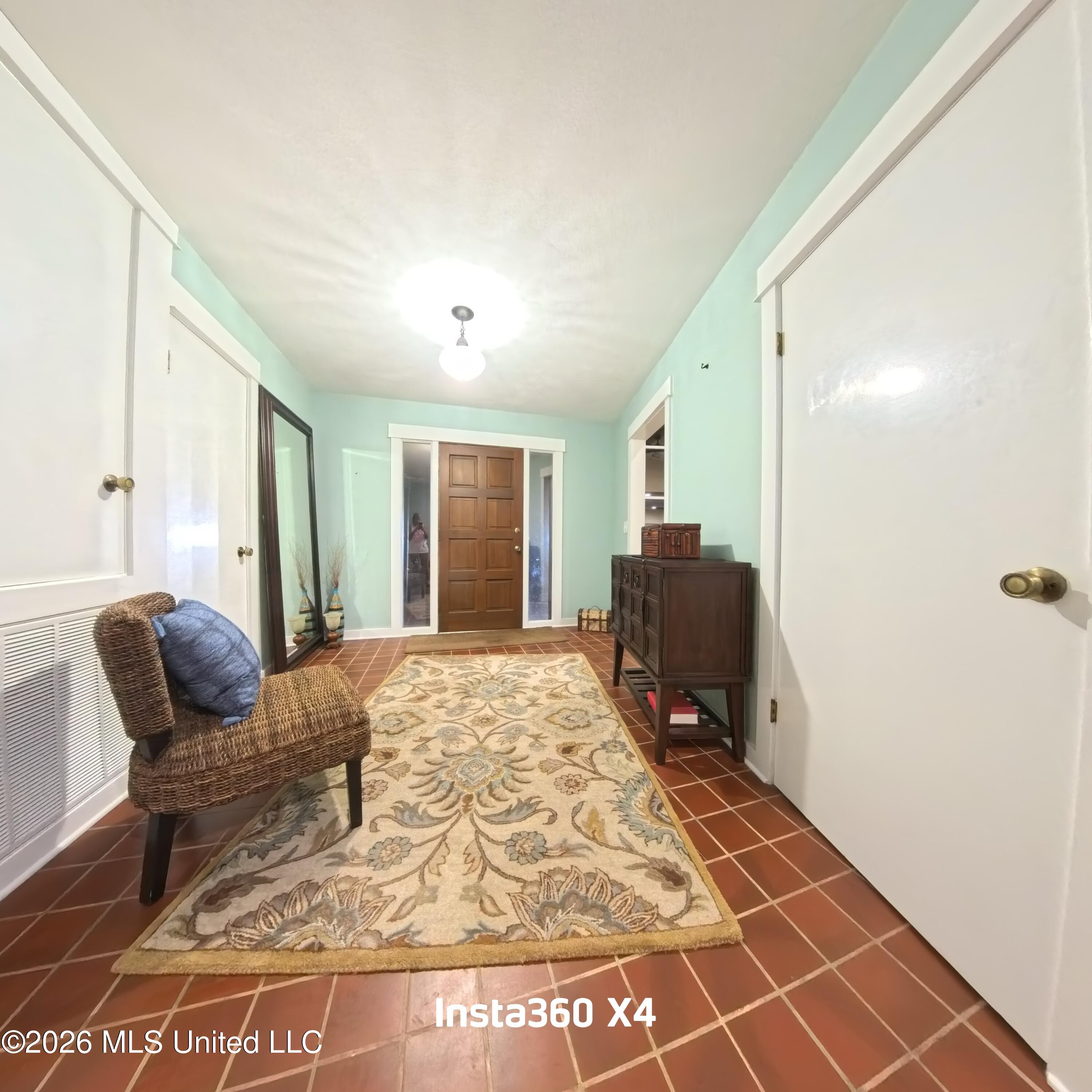 178 Williams Lane Property Photo 8