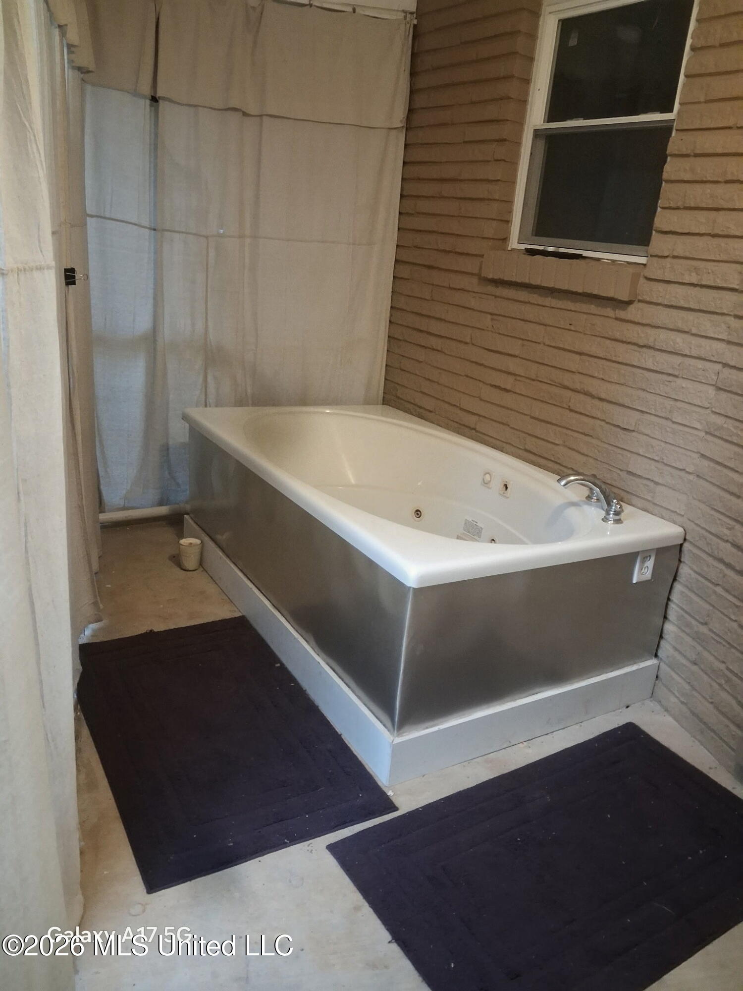 178 Williams Lane Property Photo 32