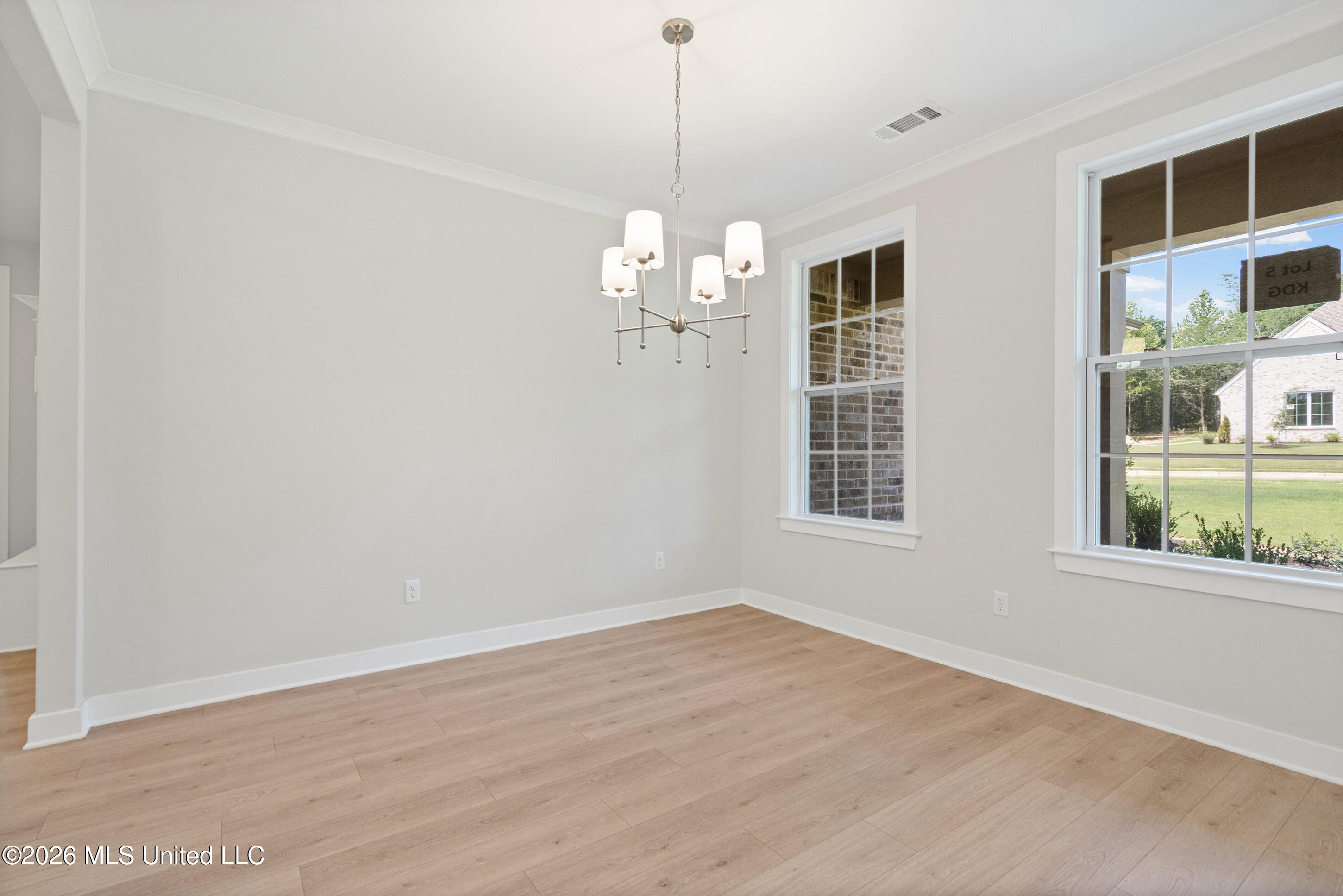 1794 Single Tree Dr Property Photo 4