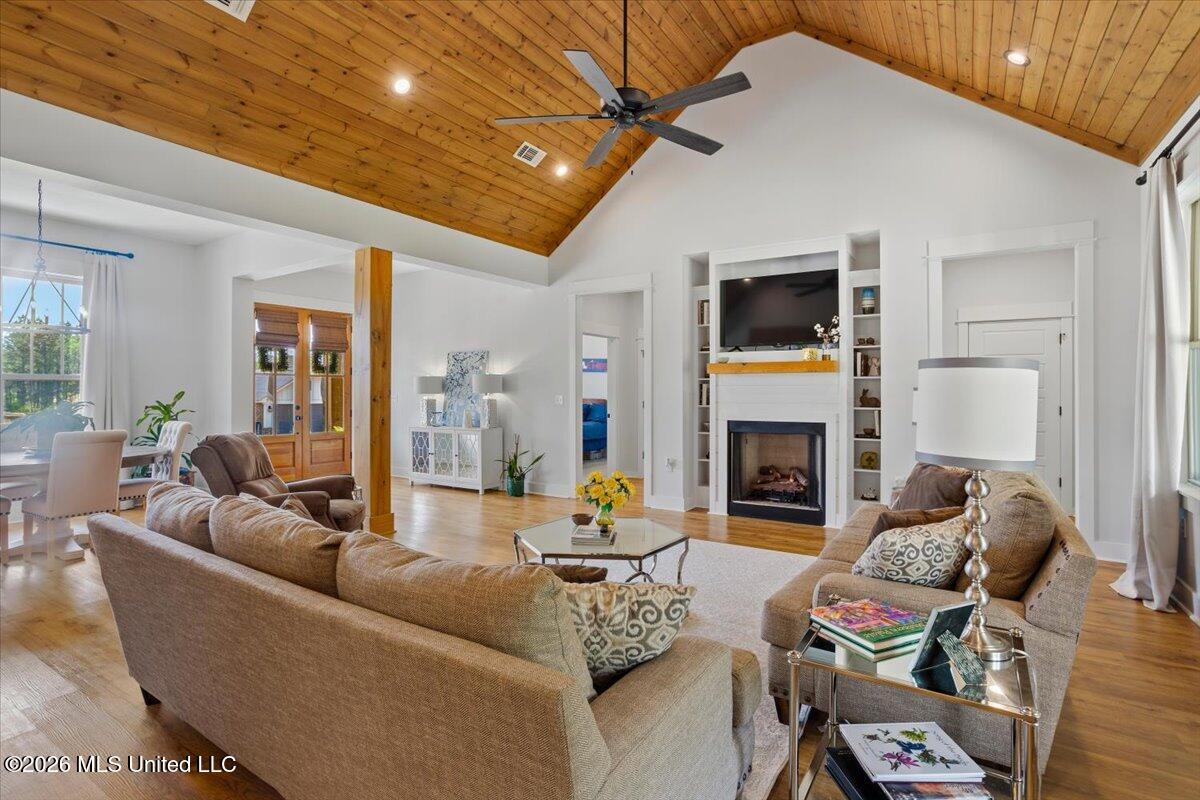 29 Pipestone Property Photo 7