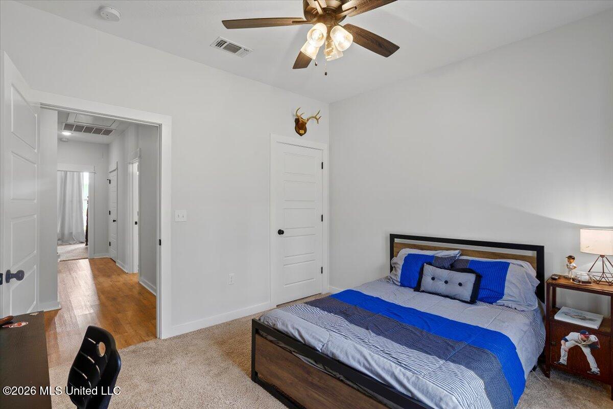 29 Pipestone Property Photo 25