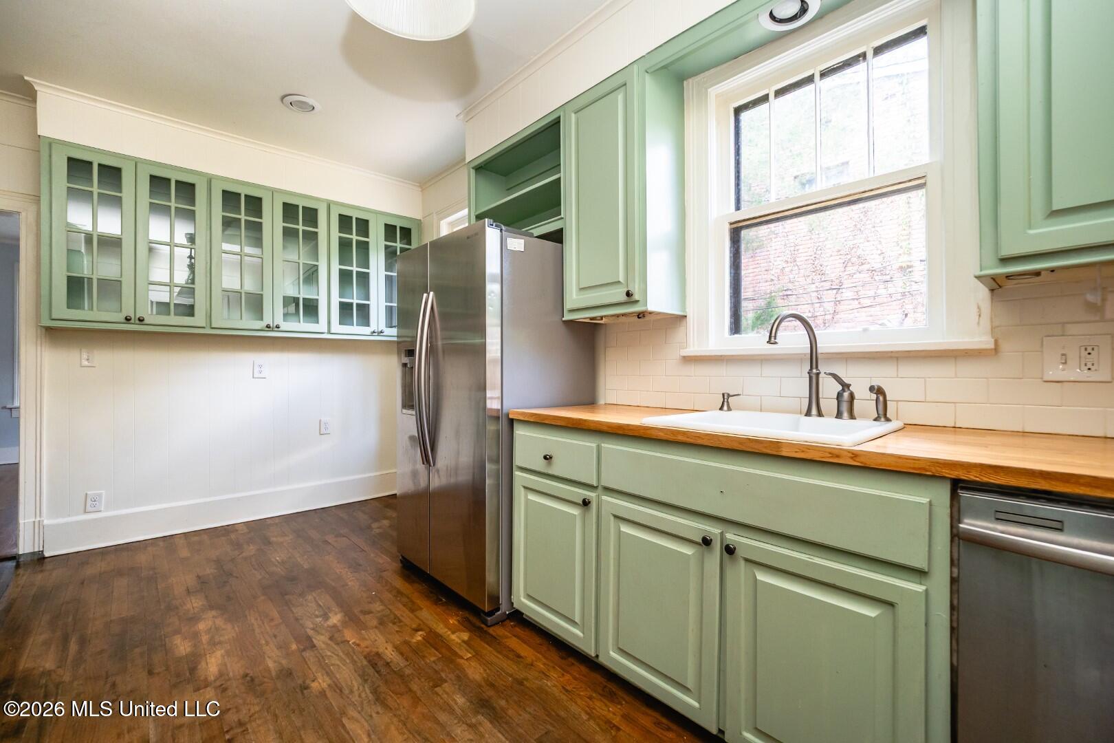 1602 Saint Ann Street Property Photo 13