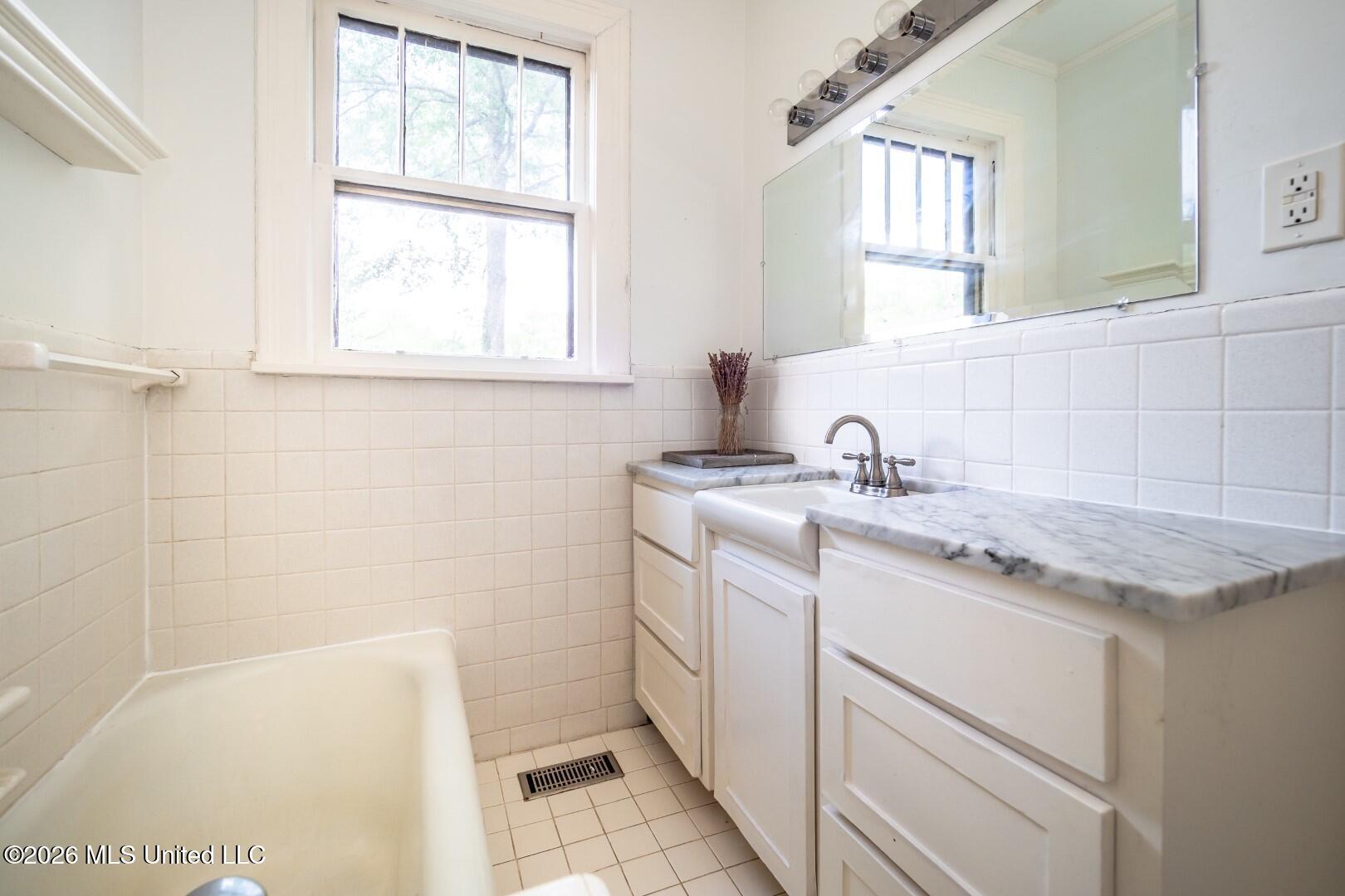 1602 Saint Ann Street Property Photo 19