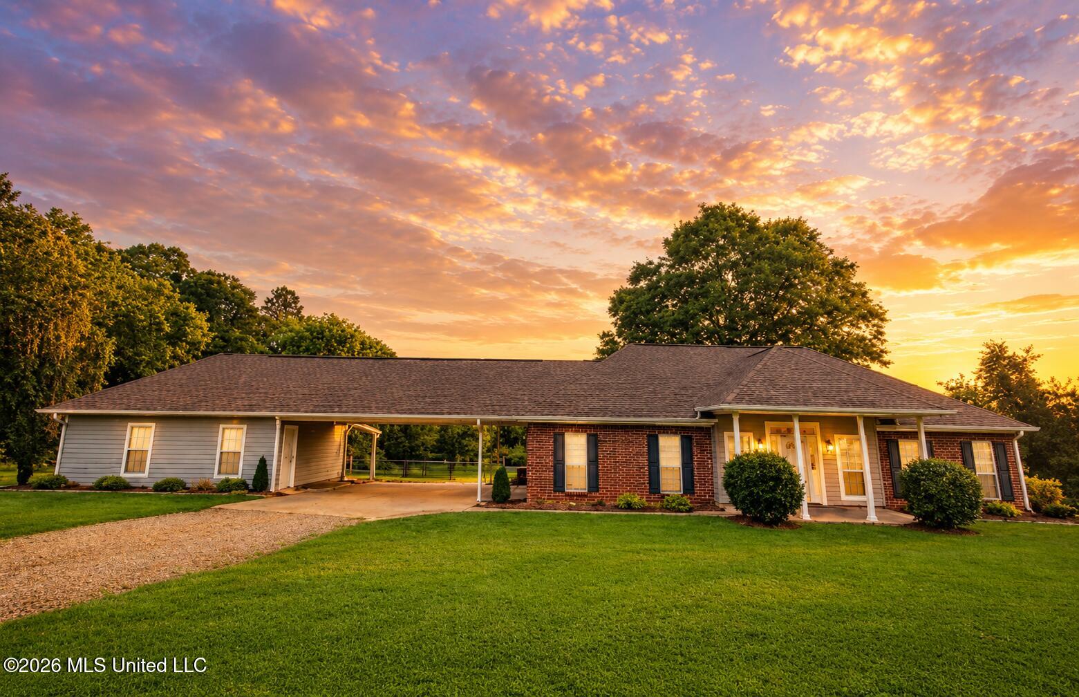 302 C Stringer Road Property Photo 1