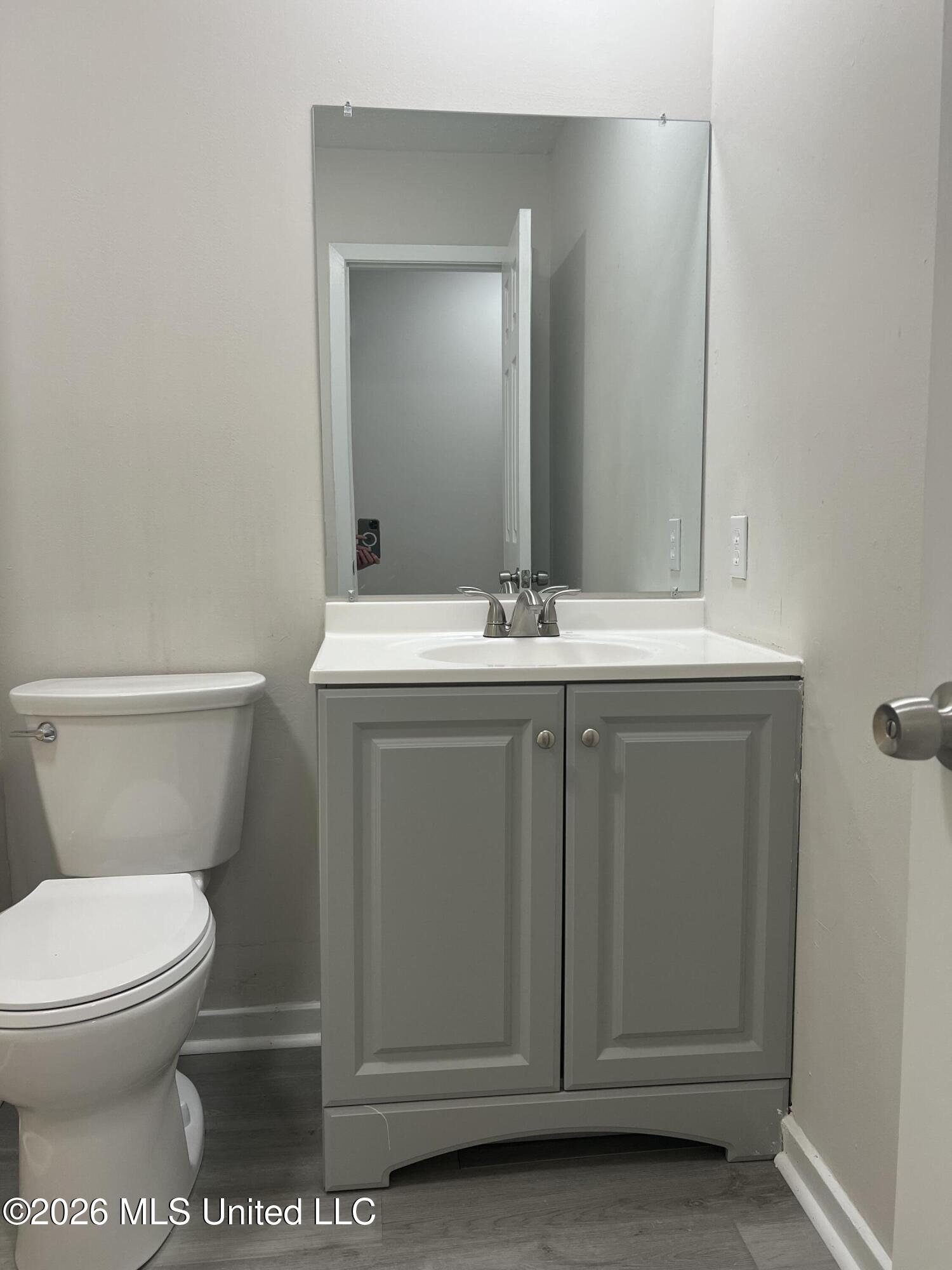 1846 Loring Road Property Photo 16