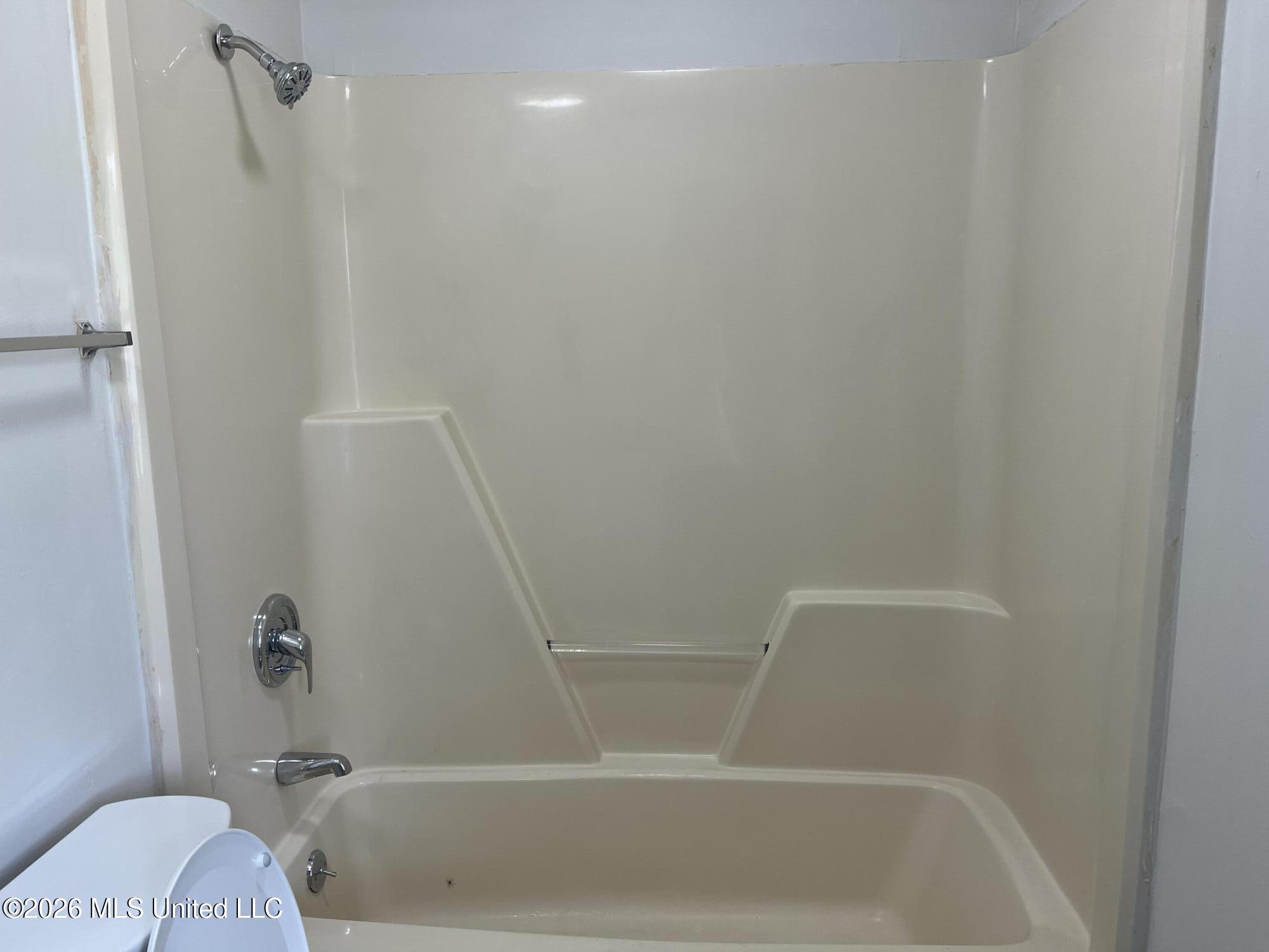 1846 Loring Road Property Photo 22