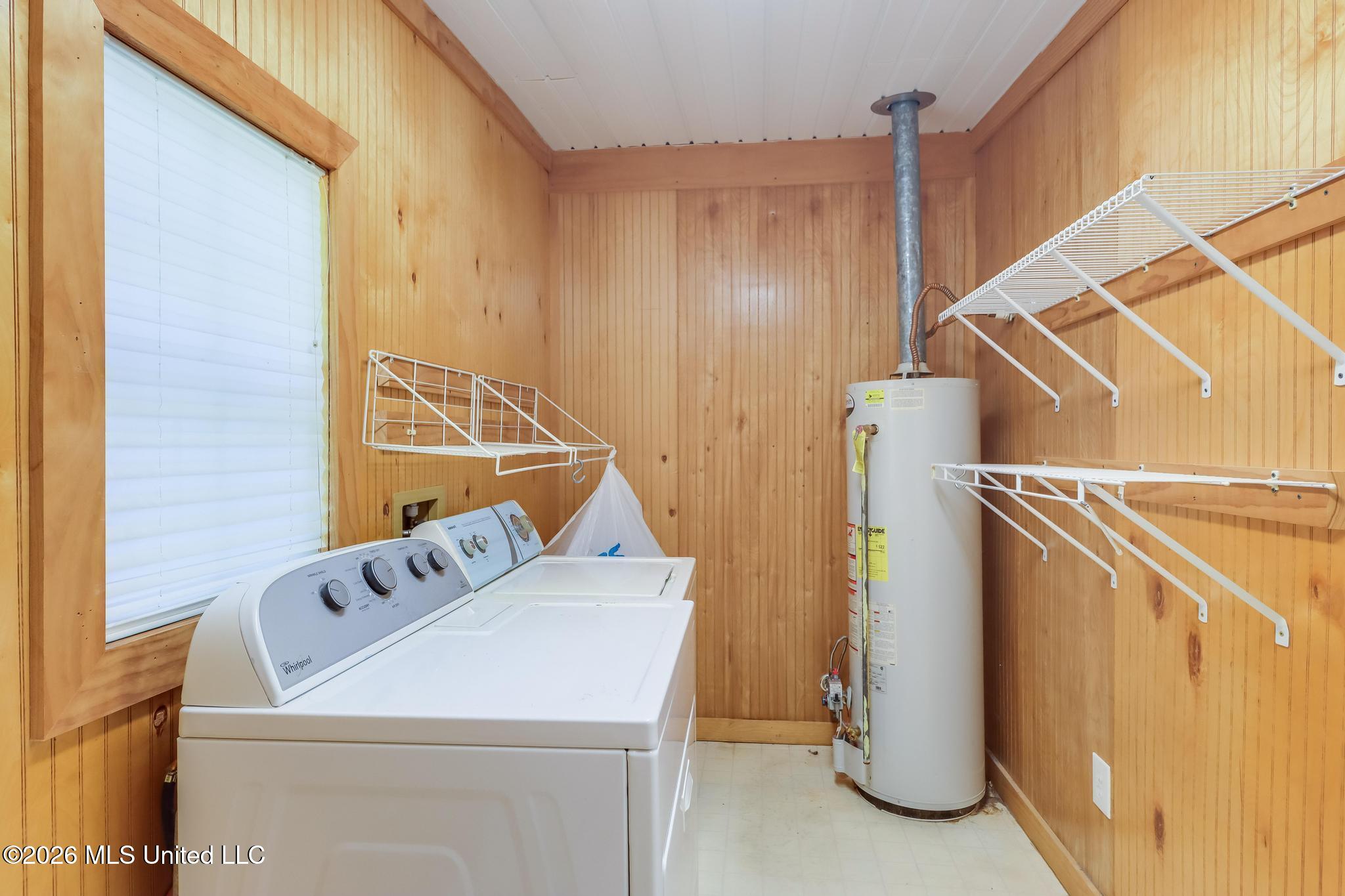 9124 Wire Road Property Photo 12