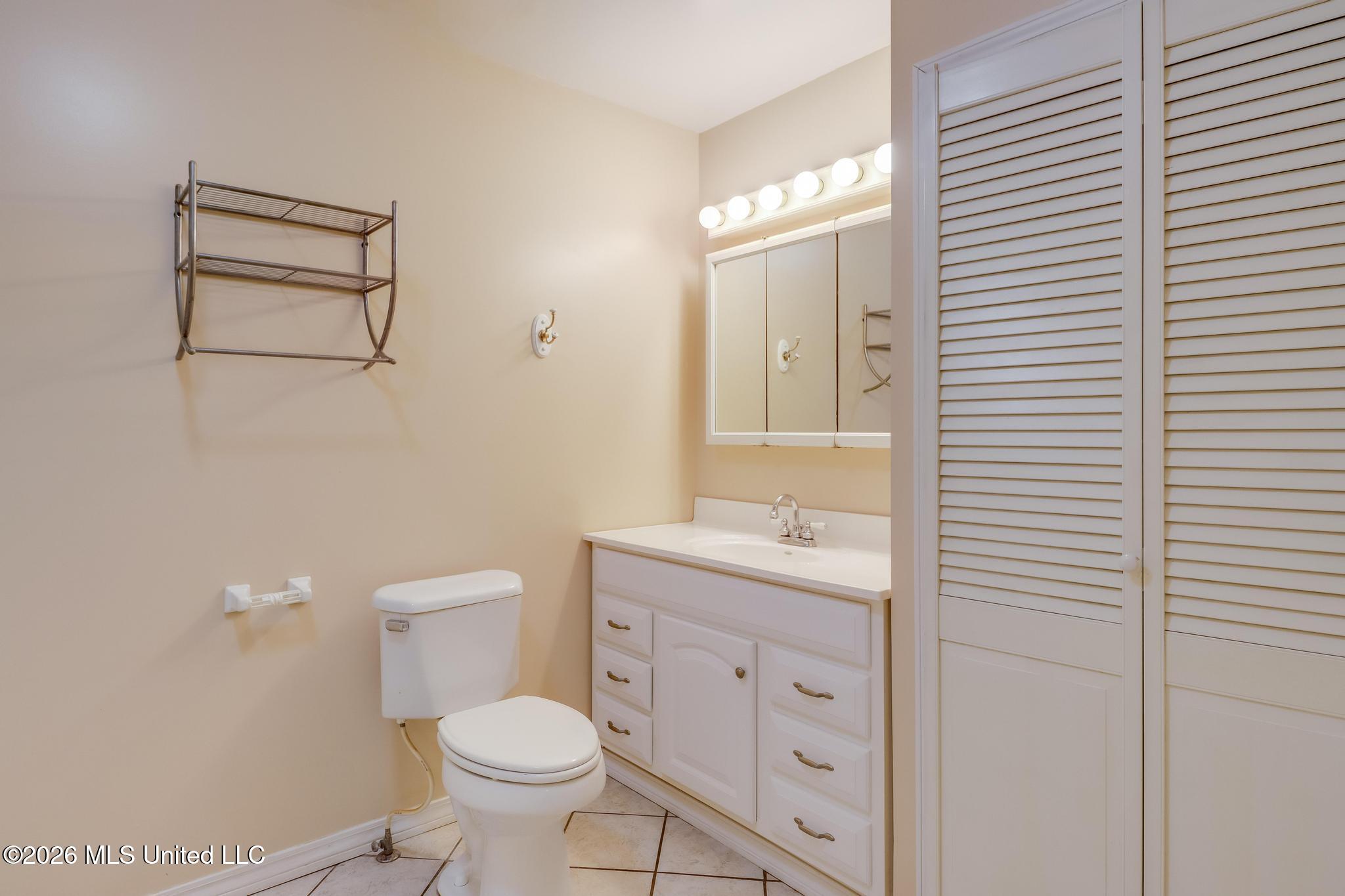 9124 Wire Road Property Photo 16