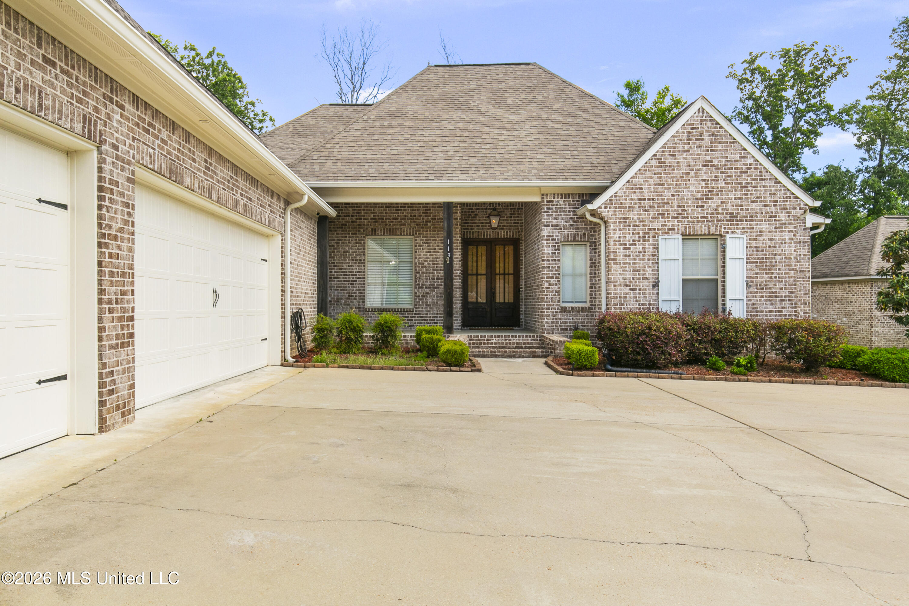 113 Wingtip Cove Property Photo 5