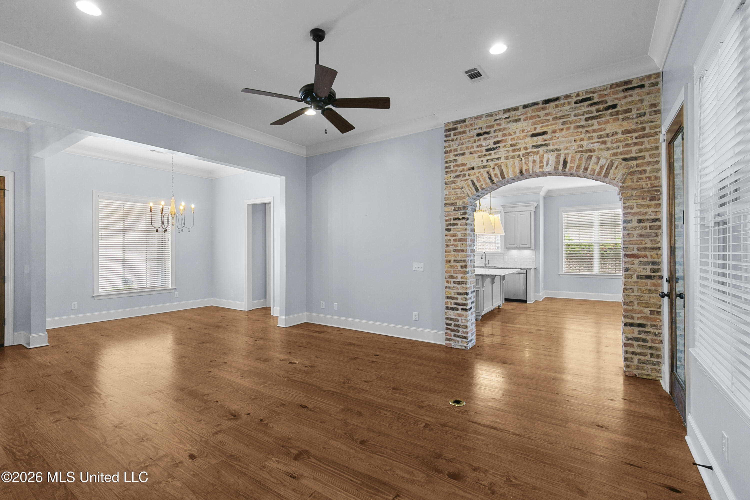 113 Wingtip Cove Property Photo 16