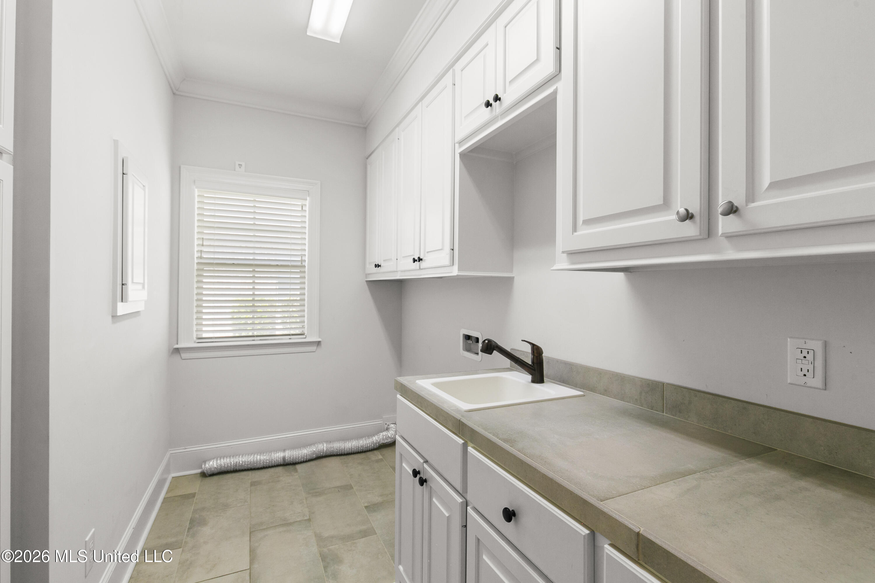 113 Wingtip Cove Property Photo 33