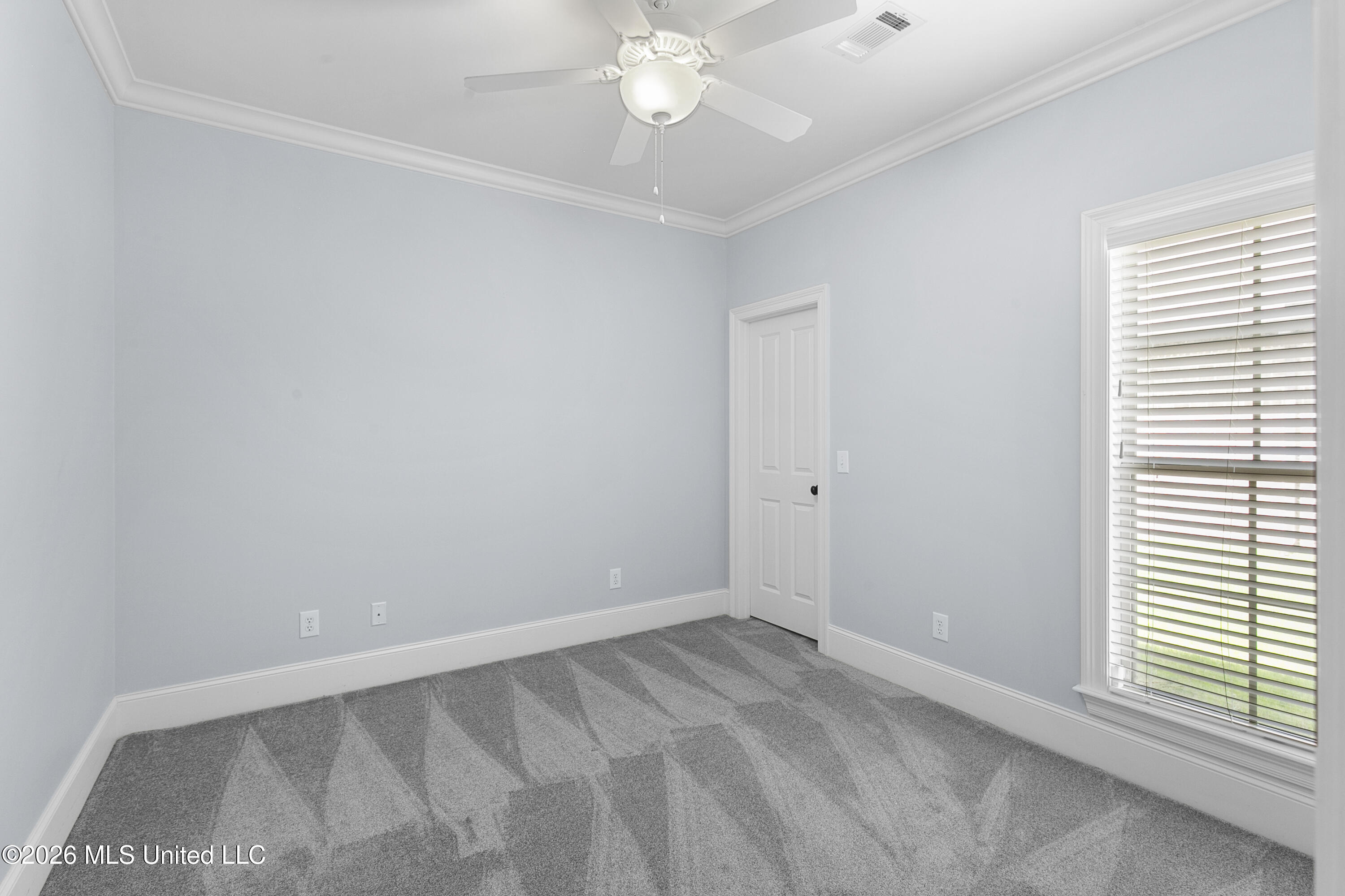 113 Wingtip Cove Property Photo 38