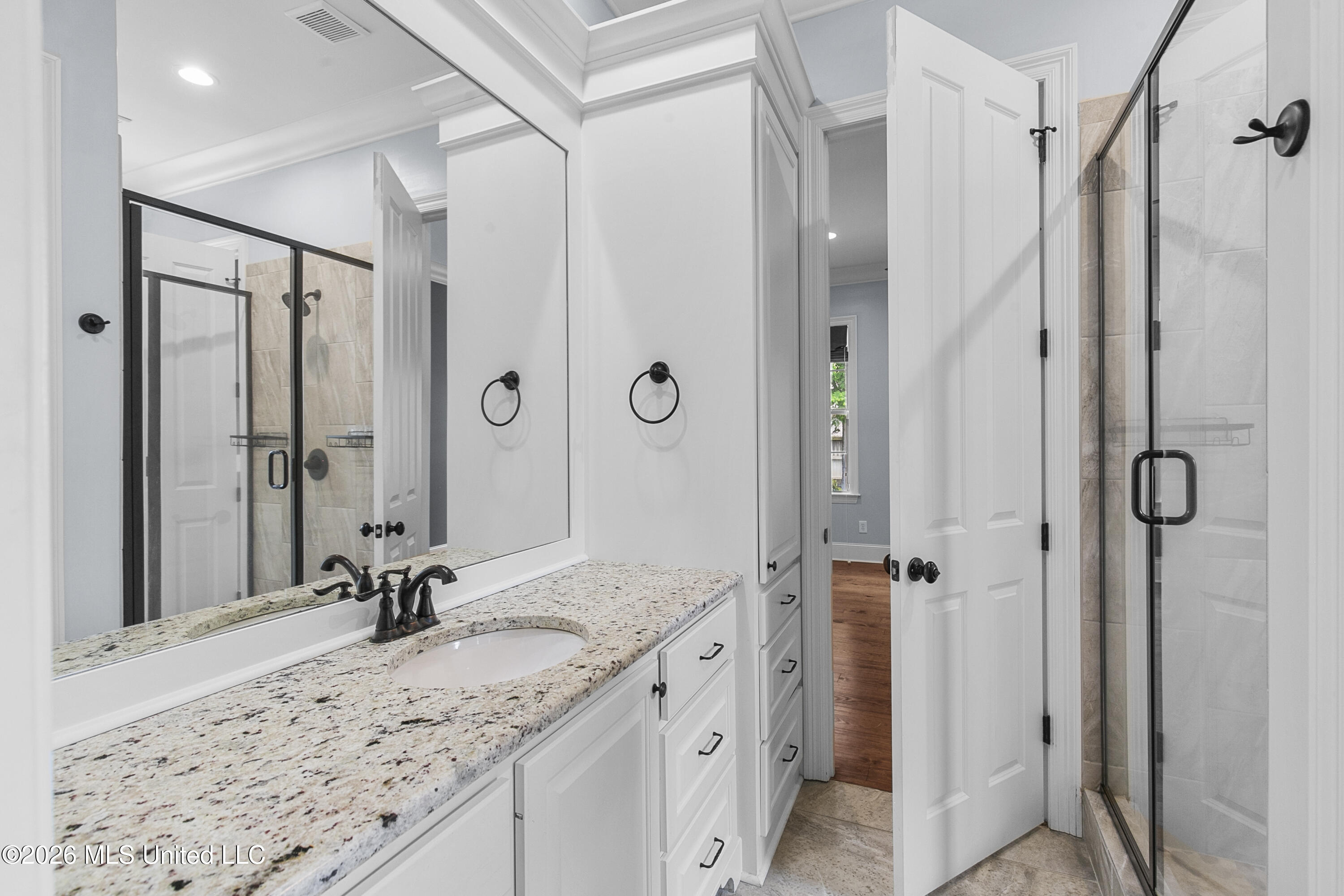 113 Wingtip Cove Property Photo 42