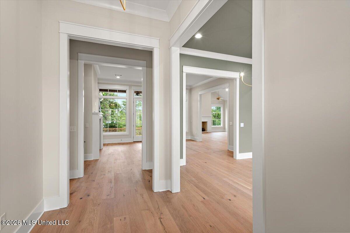 213 Welchshire Drive Property Photo 7