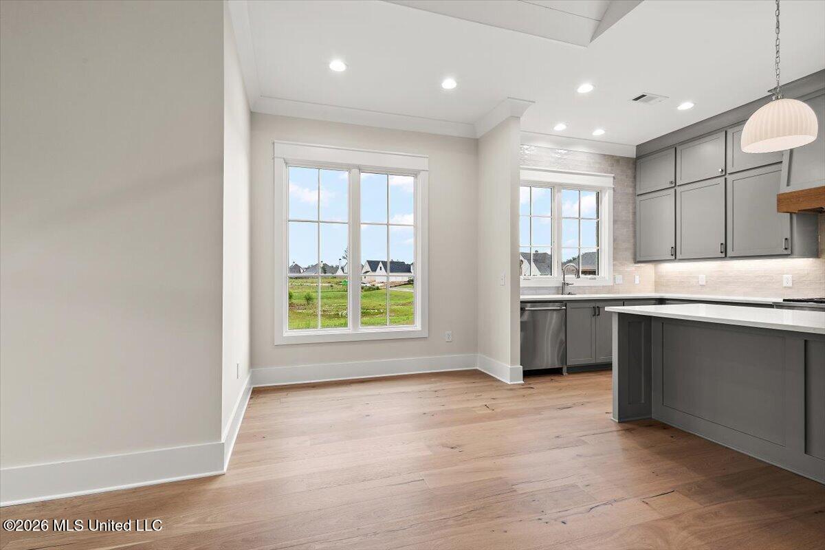 213 Welchshire Drive Property Photo 18