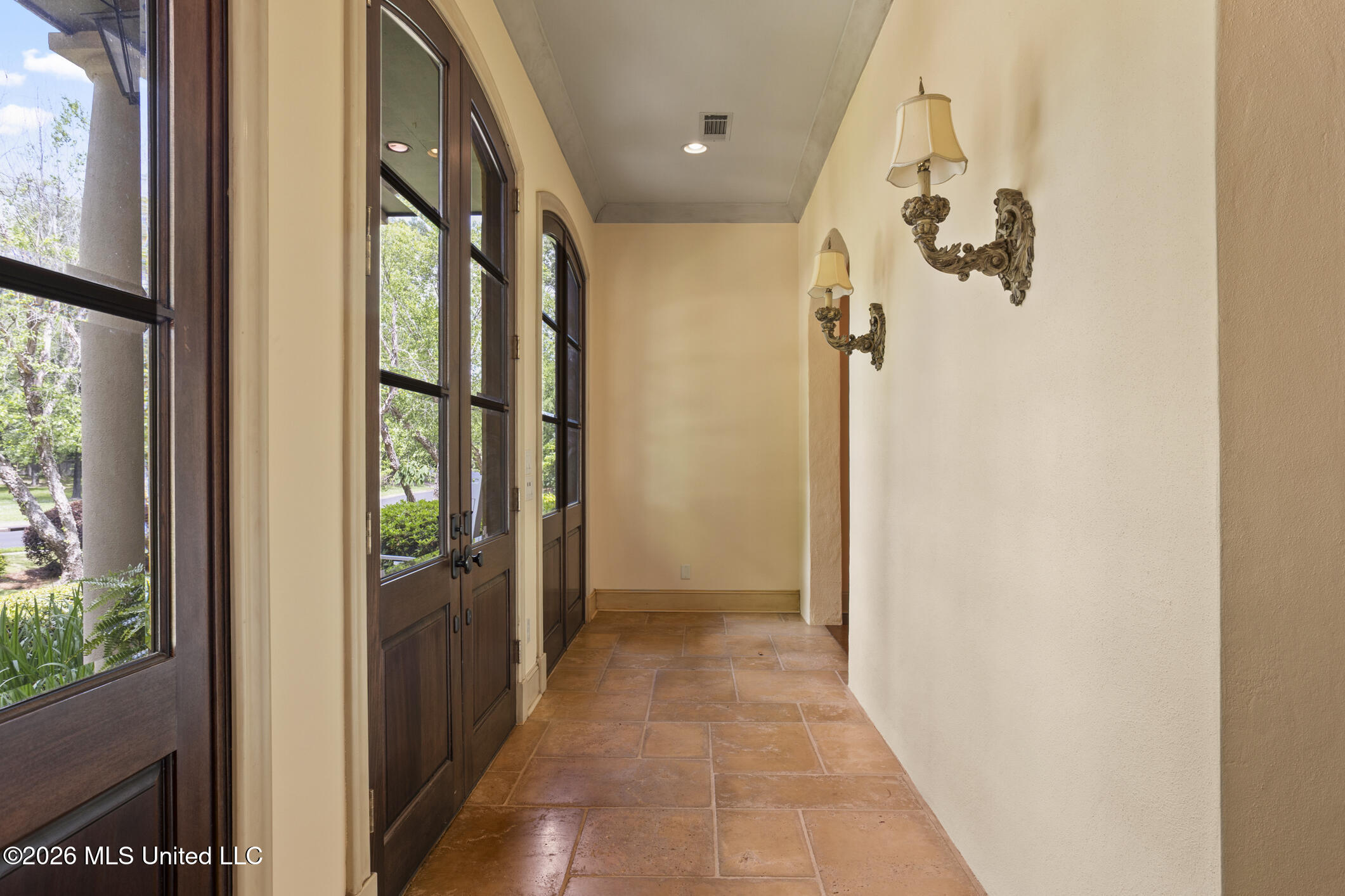 130 Bridgewater Crossing Property Photo 5