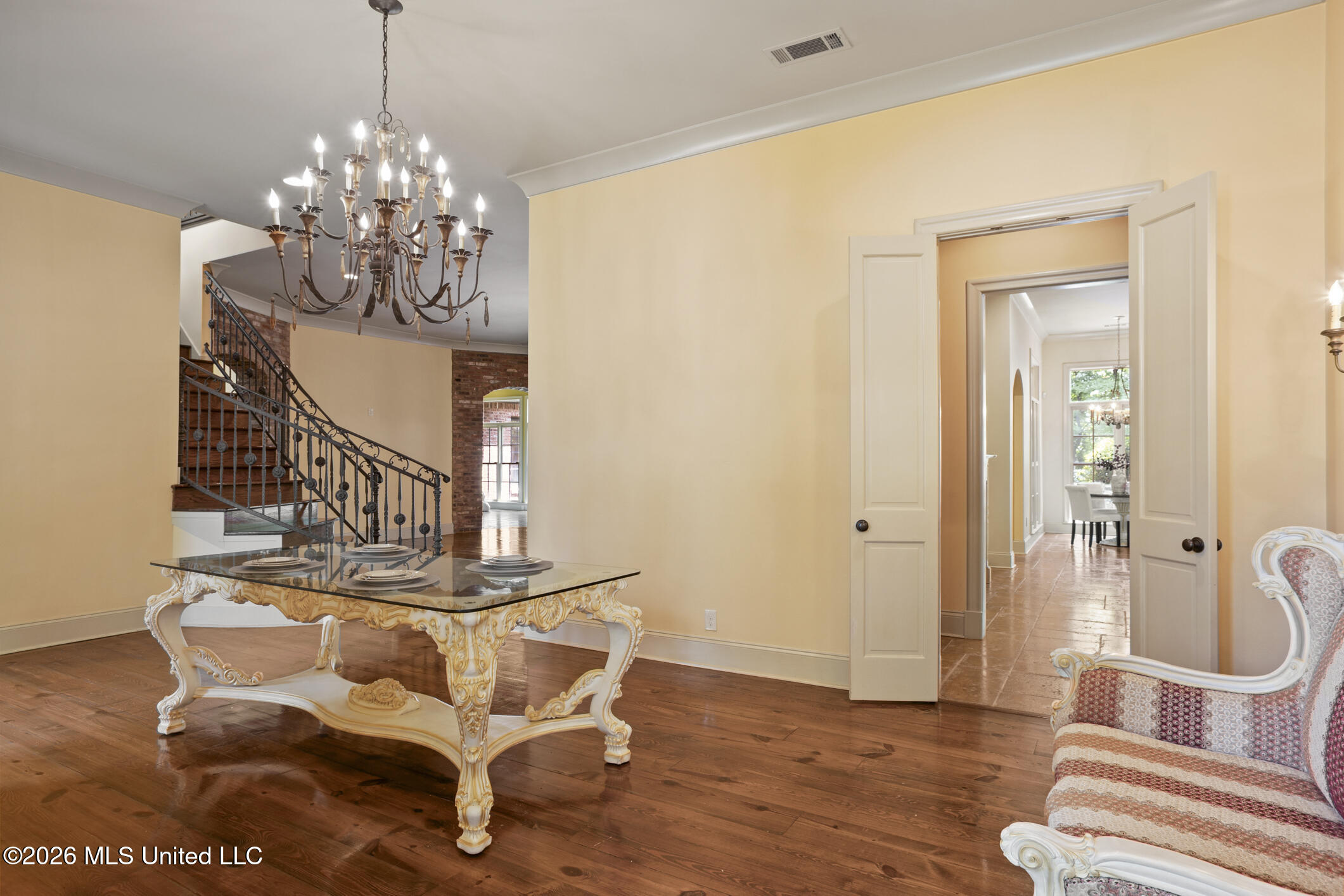 130 Bridgewater Crossing Property Photo 6