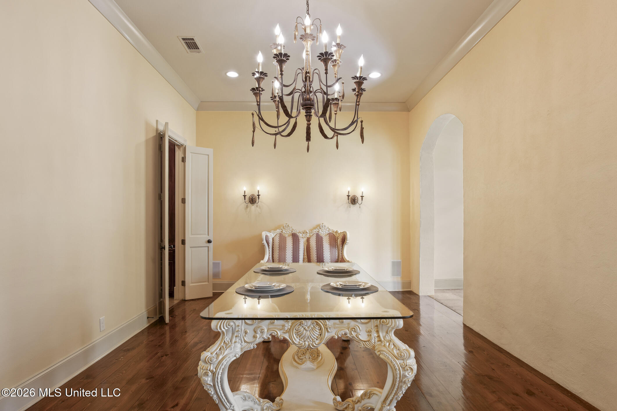 130 Bridgewater Crossing Property Photo 7