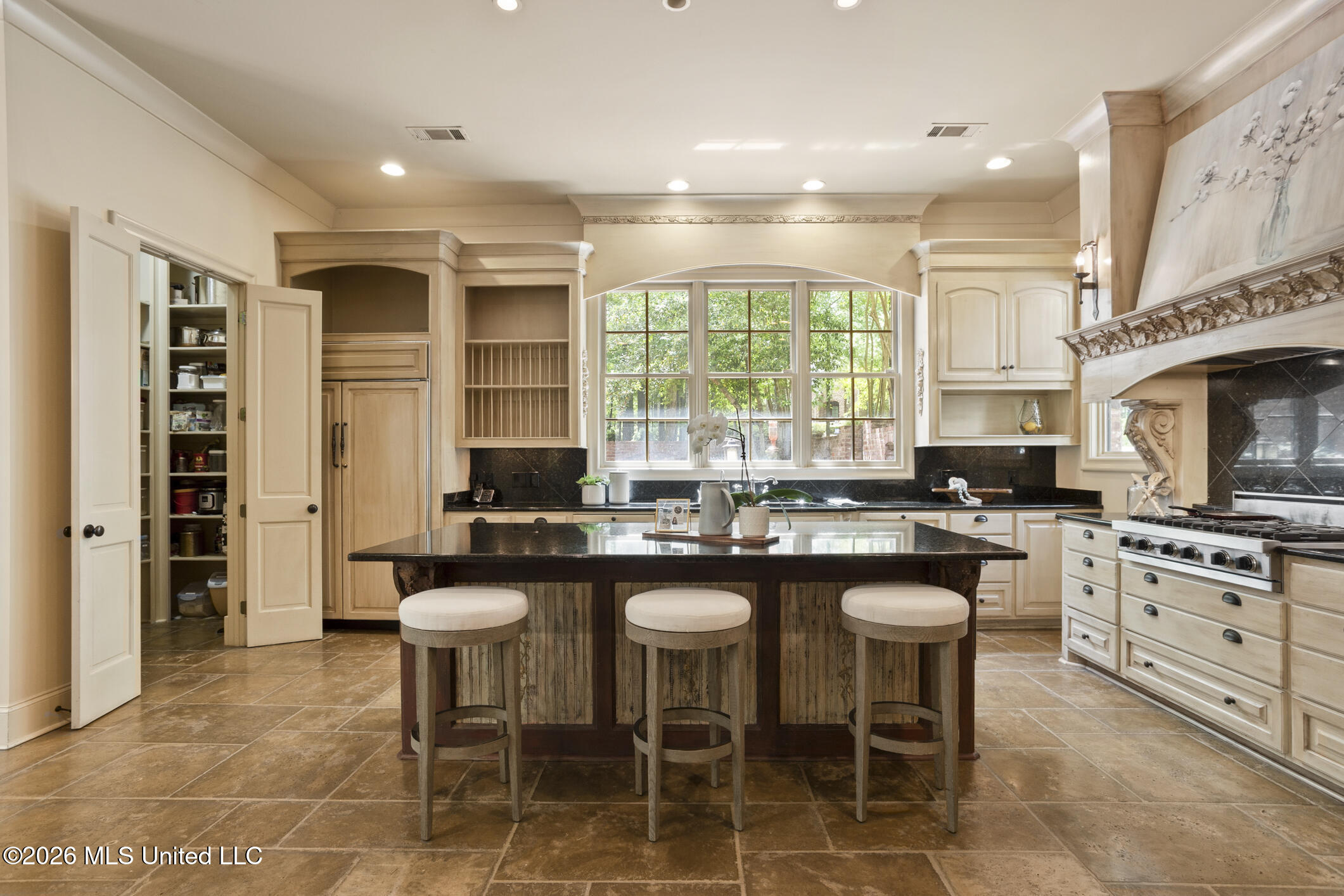130 Bridgewater Crossing Property Photo 13