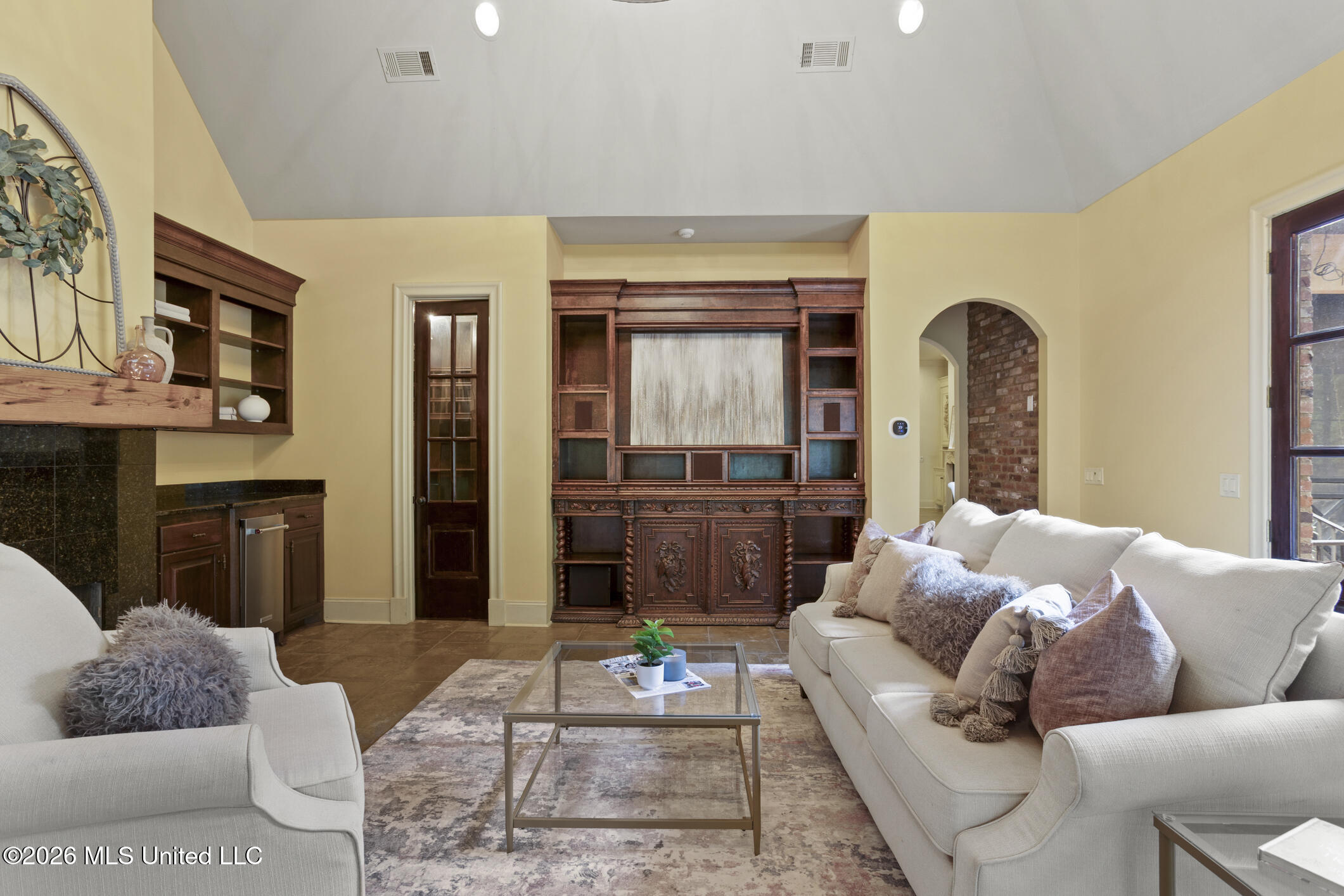 130 Bridgewater Crossing Property Photo 19