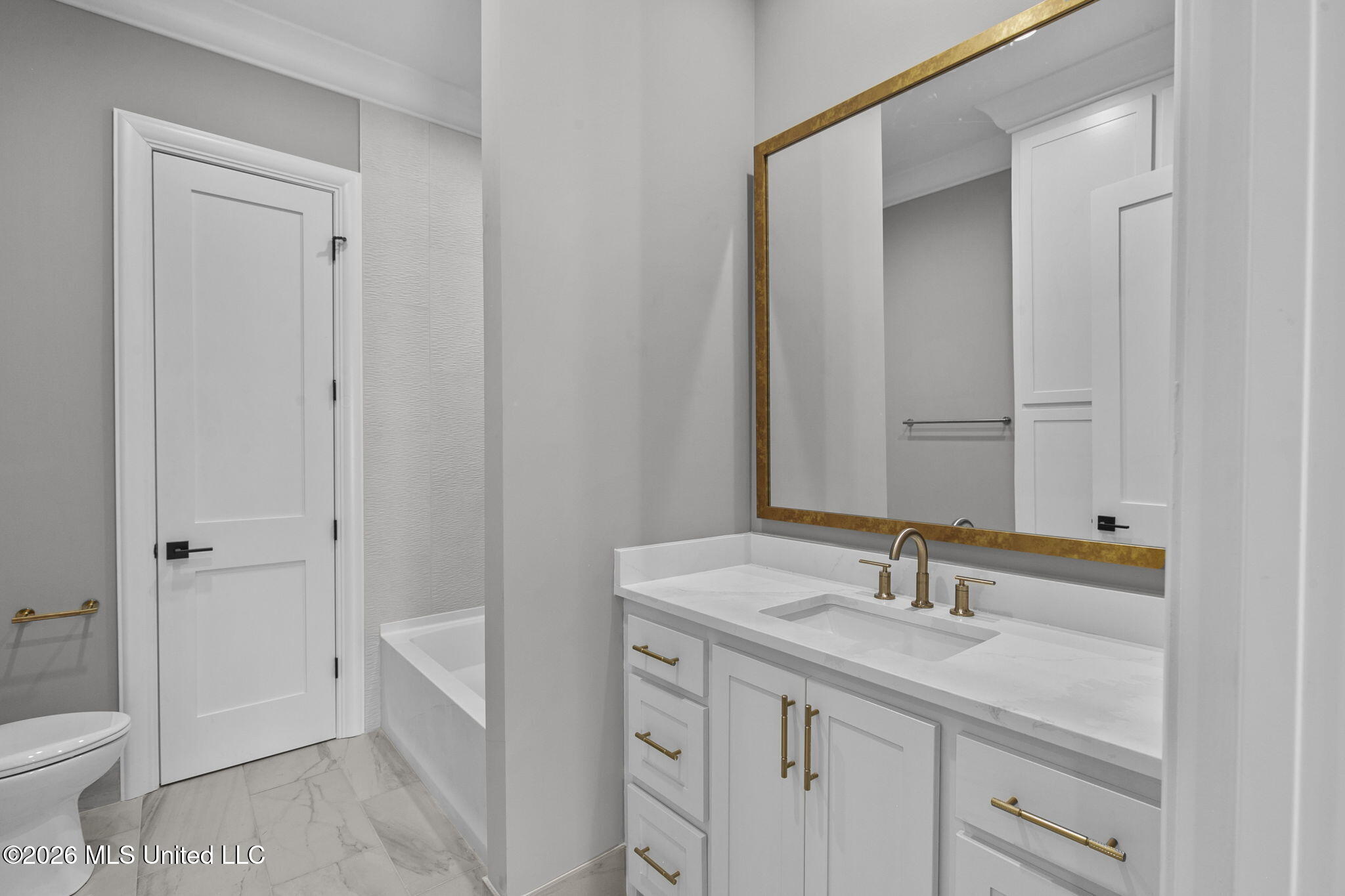 109 Commonwealth Drive Property Photo 73