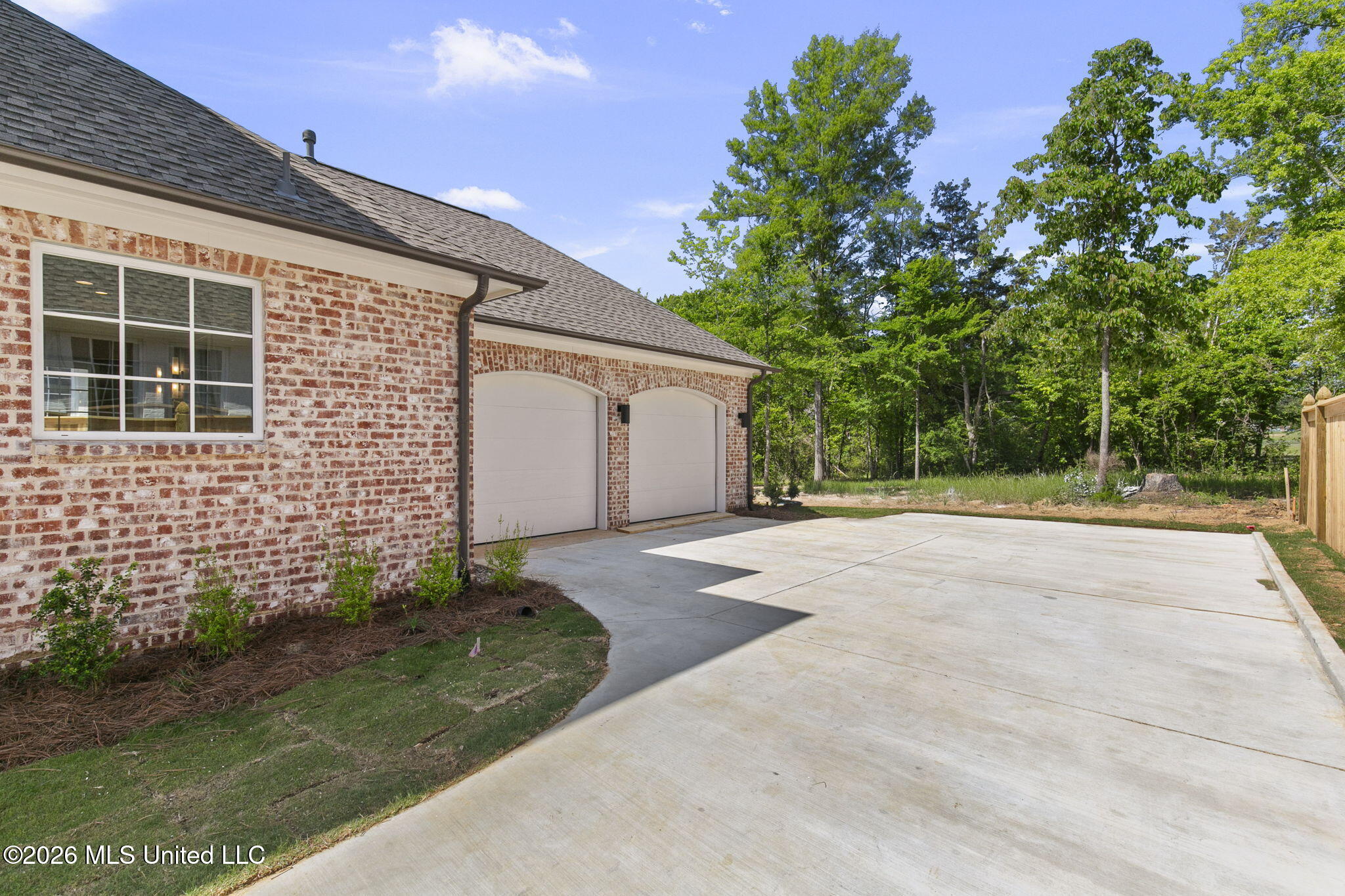 109 Commonwealth Drive Property Photo 90