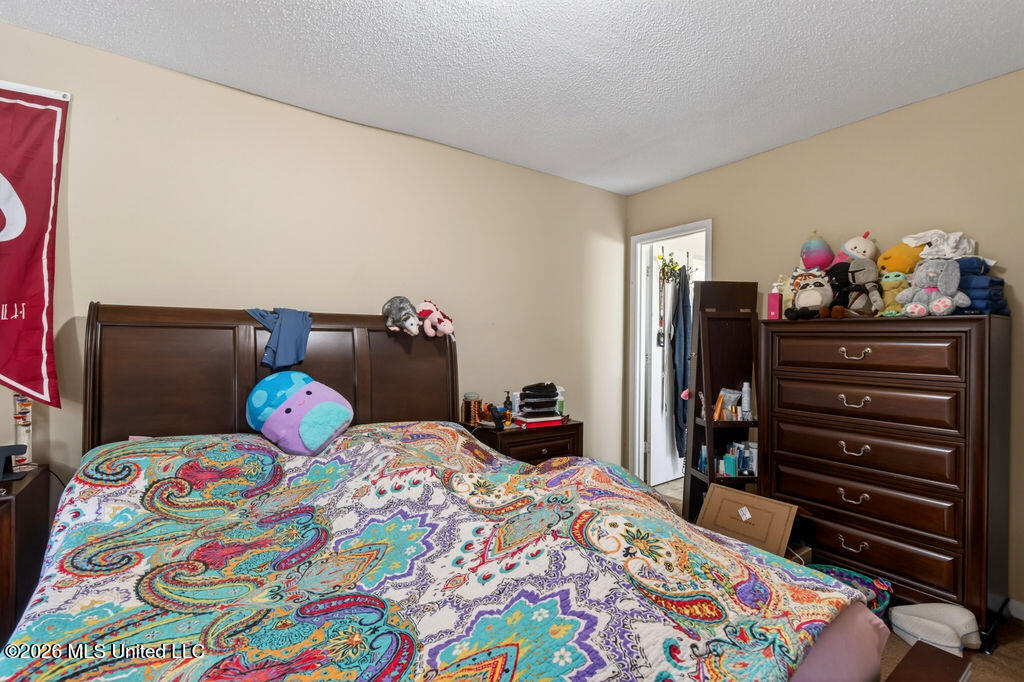2702 E Angela Circle Property Photo 10