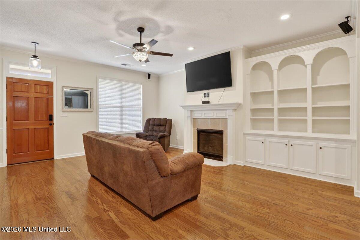 4720 N Terrace Stone Drive Property Photo 4