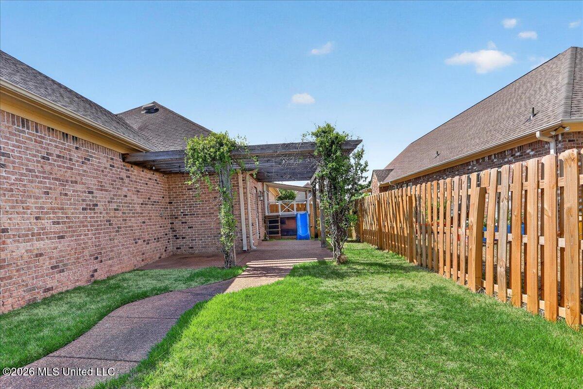 4720 N Terrace Stone Drive Property Photo 23