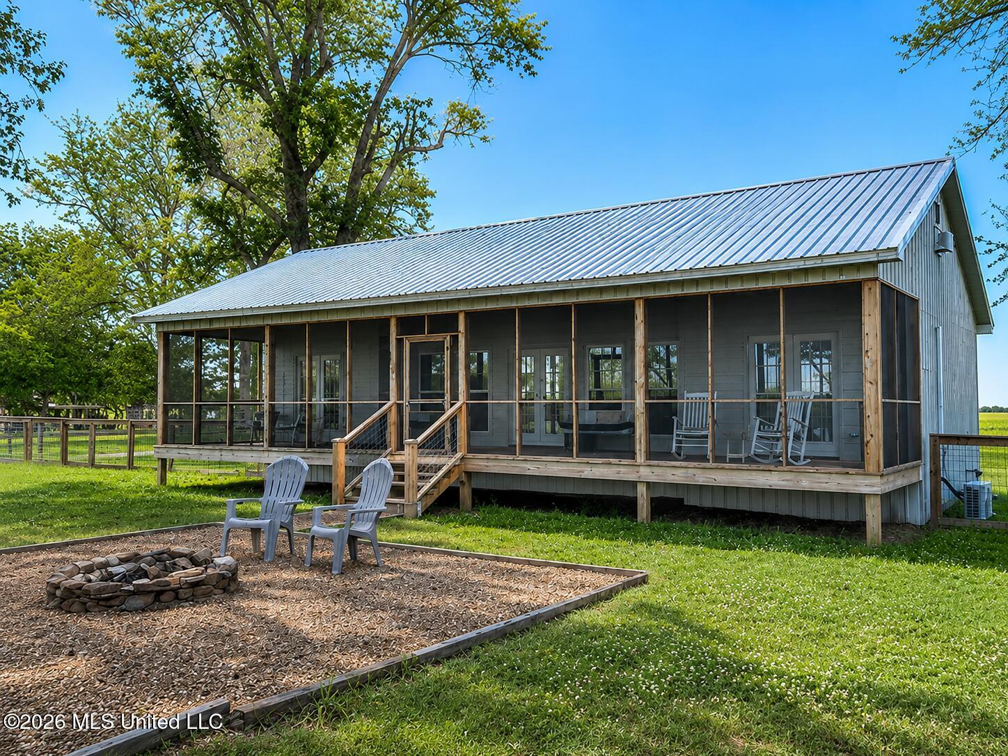 1238 Moon Lake Road Property Photo 1