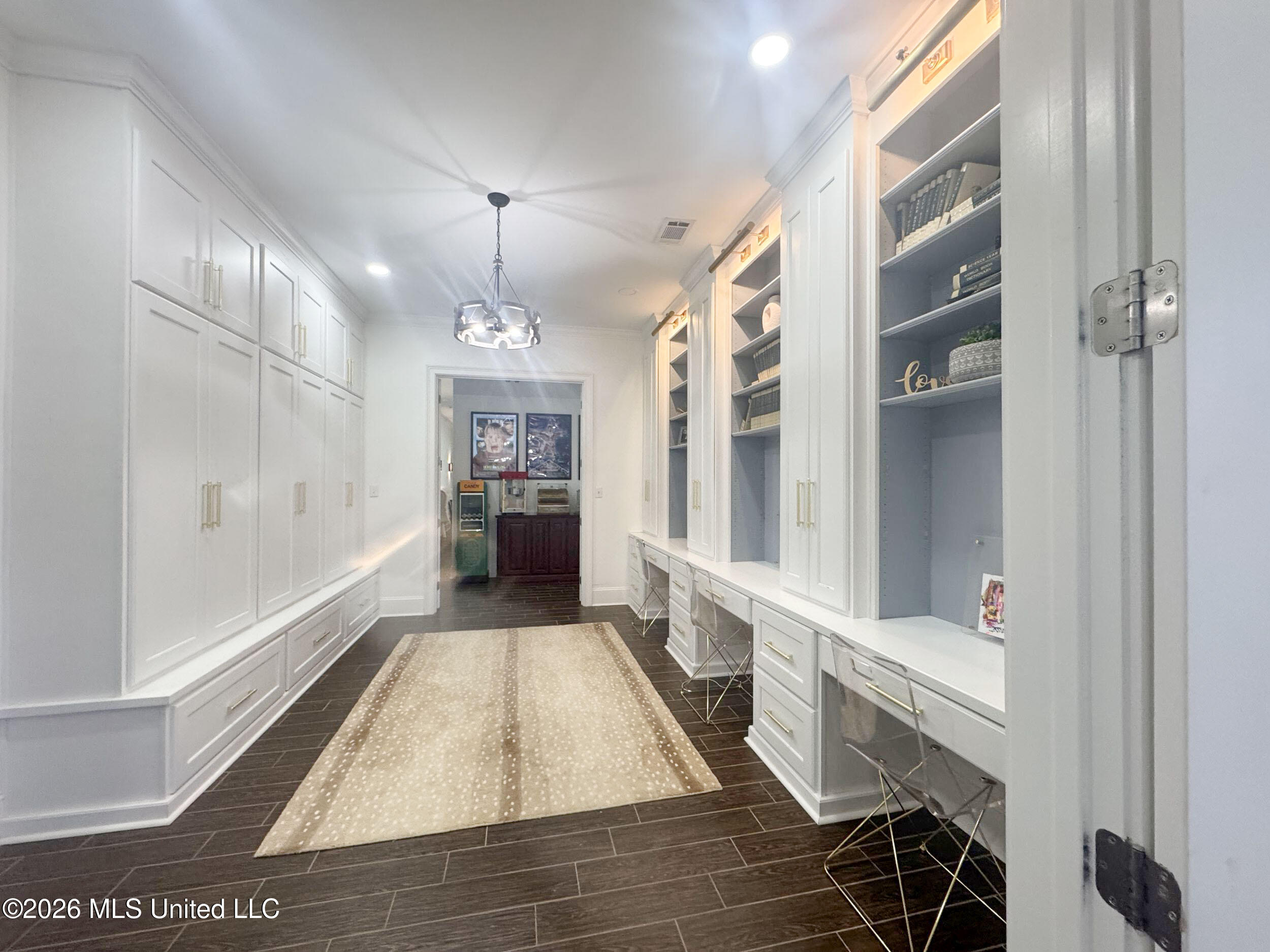 23057 Ms-6 Property Photo 115