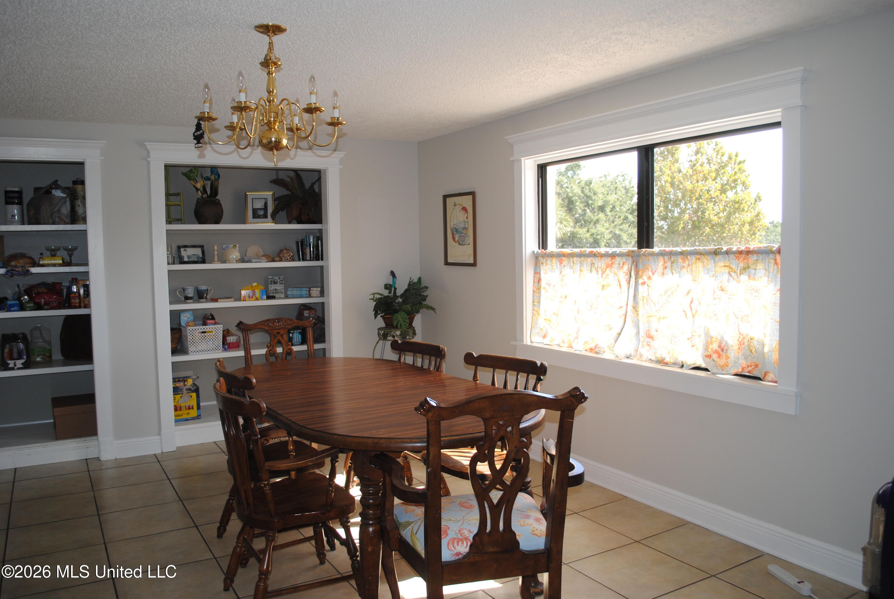 1130 Beach Boulevard Property Photo 7