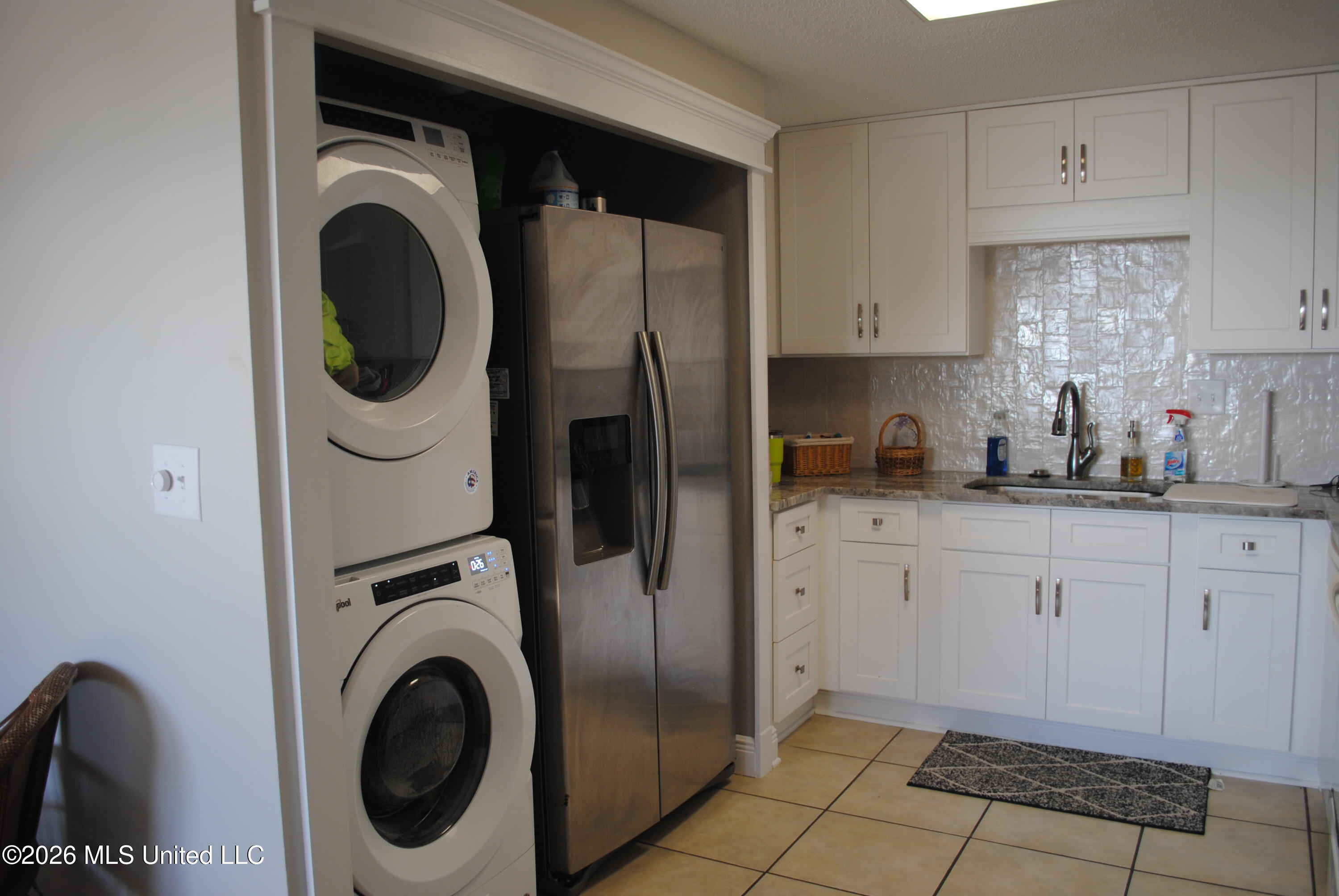 1130 Beach Boulevard Property Photo 8