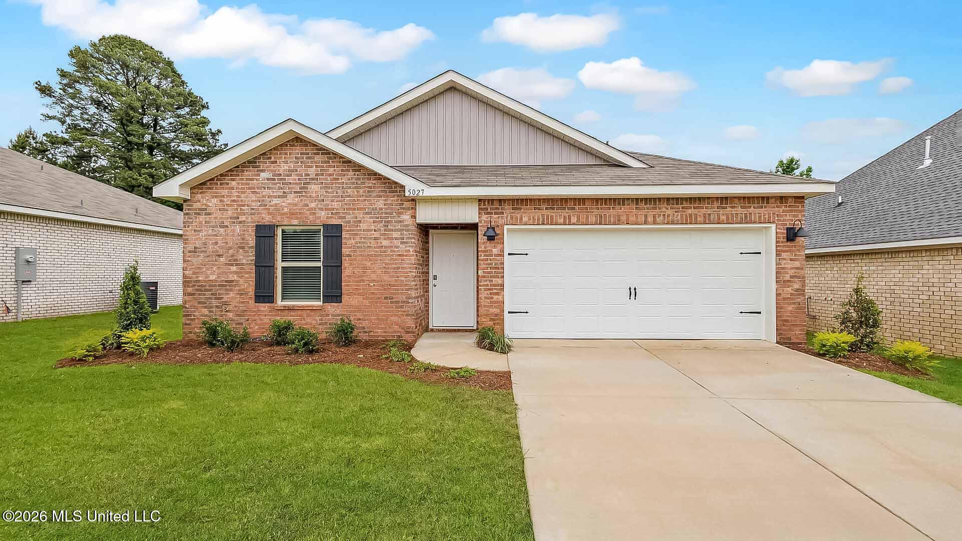 330 Cedar Crest Drive Property Photo 1