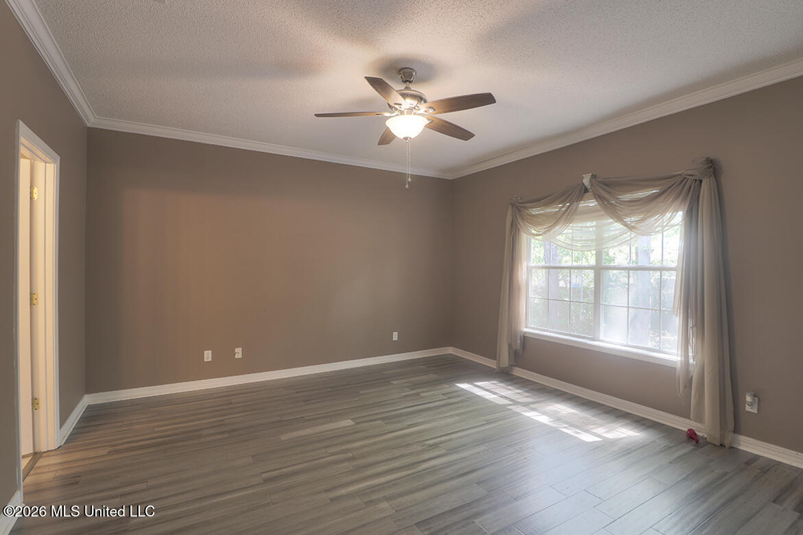 9461 Op La Way Property Photo 6