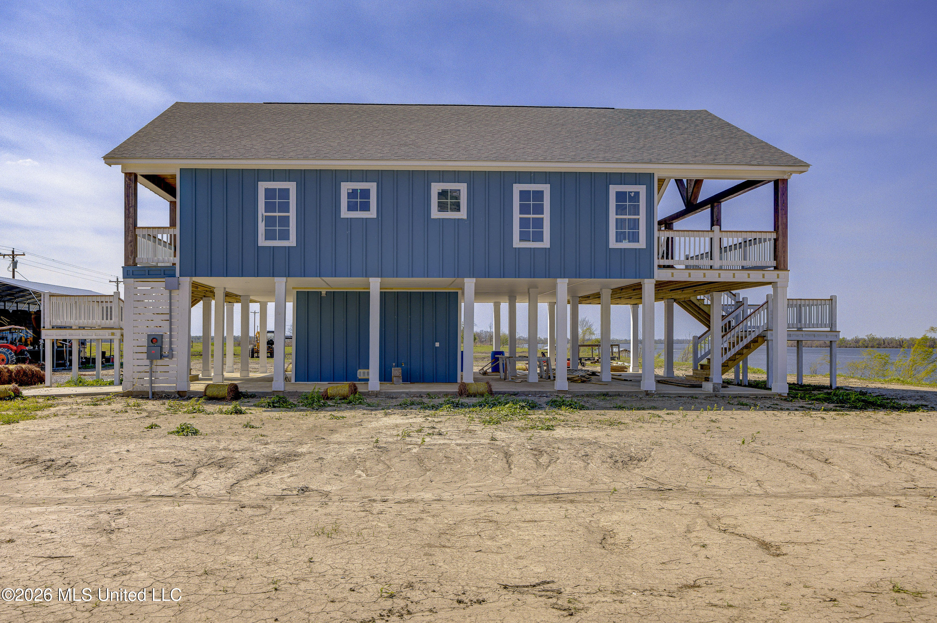 2414 Eagle Lake Shore Road Property Photo 3