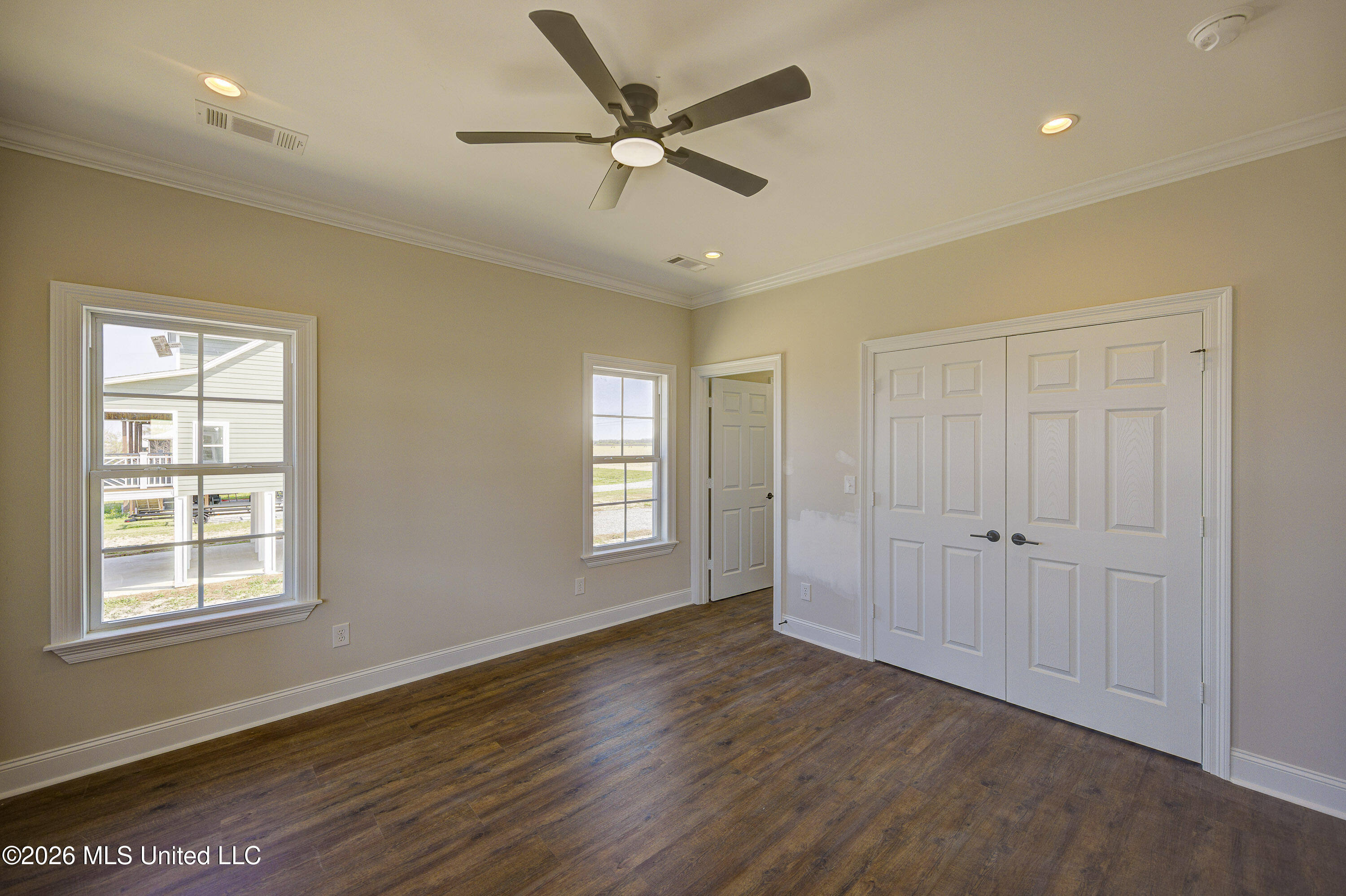 2414 Eagle Lake Shore Road Property Photo 14