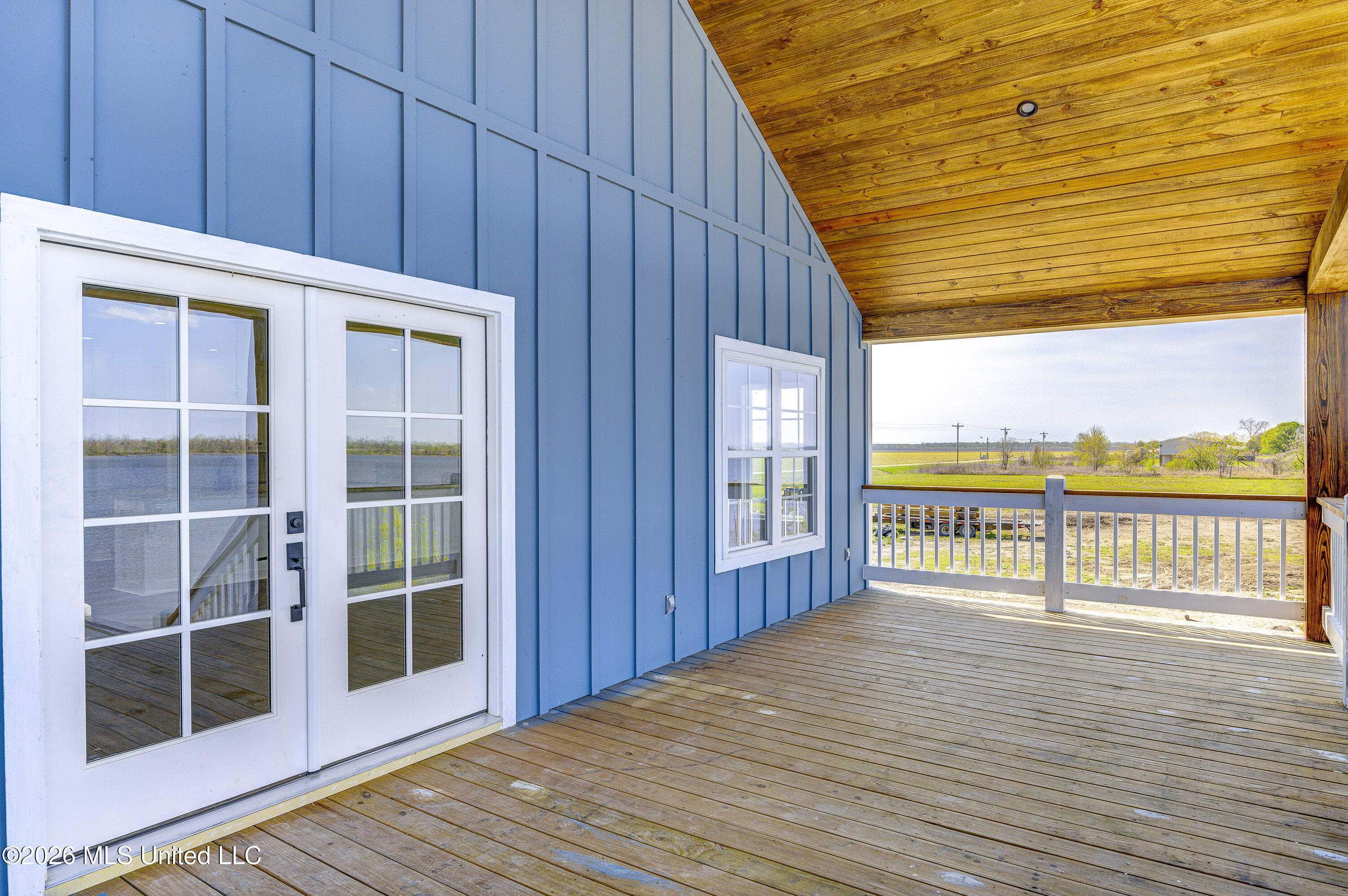 2414 Eagle Lake Shore Road Property Photo 24