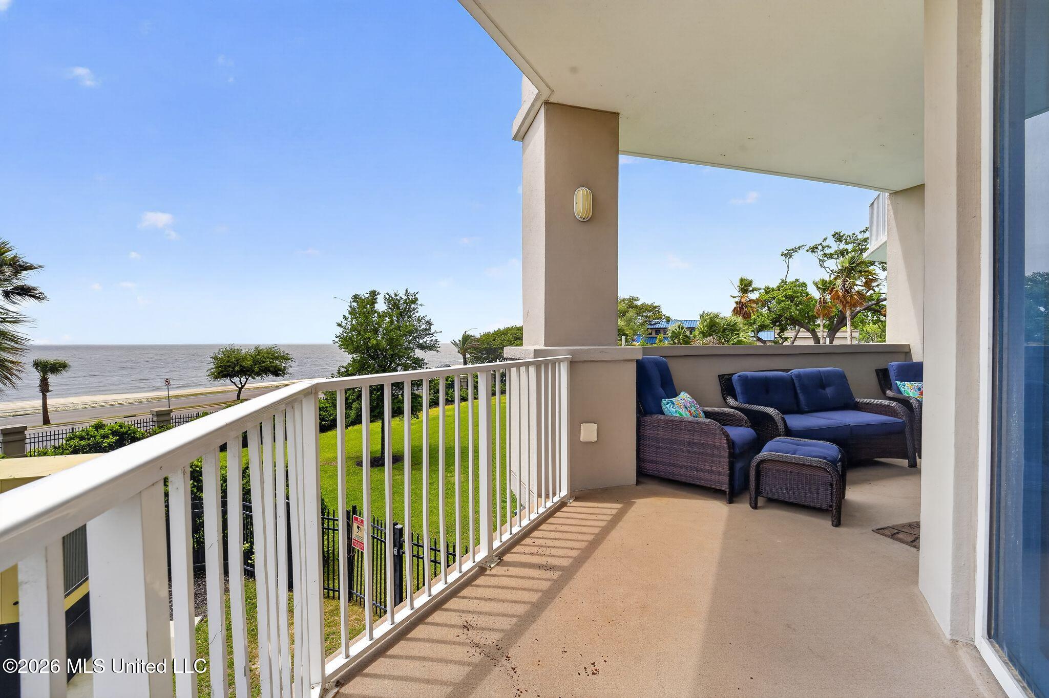 2668 Beach Boulevard Property Photo 3