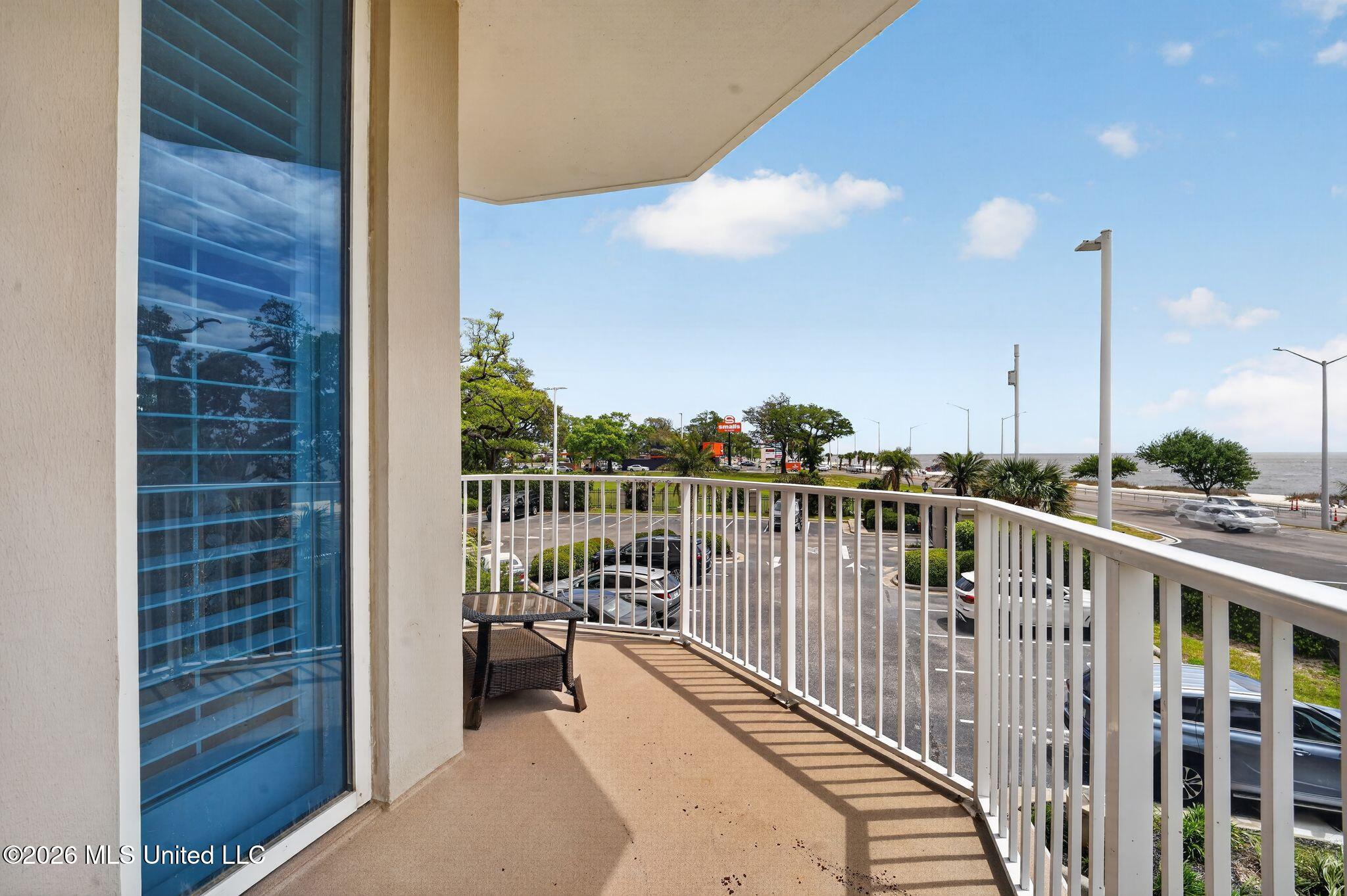 2668 Beach Boulevard Property Photo 4