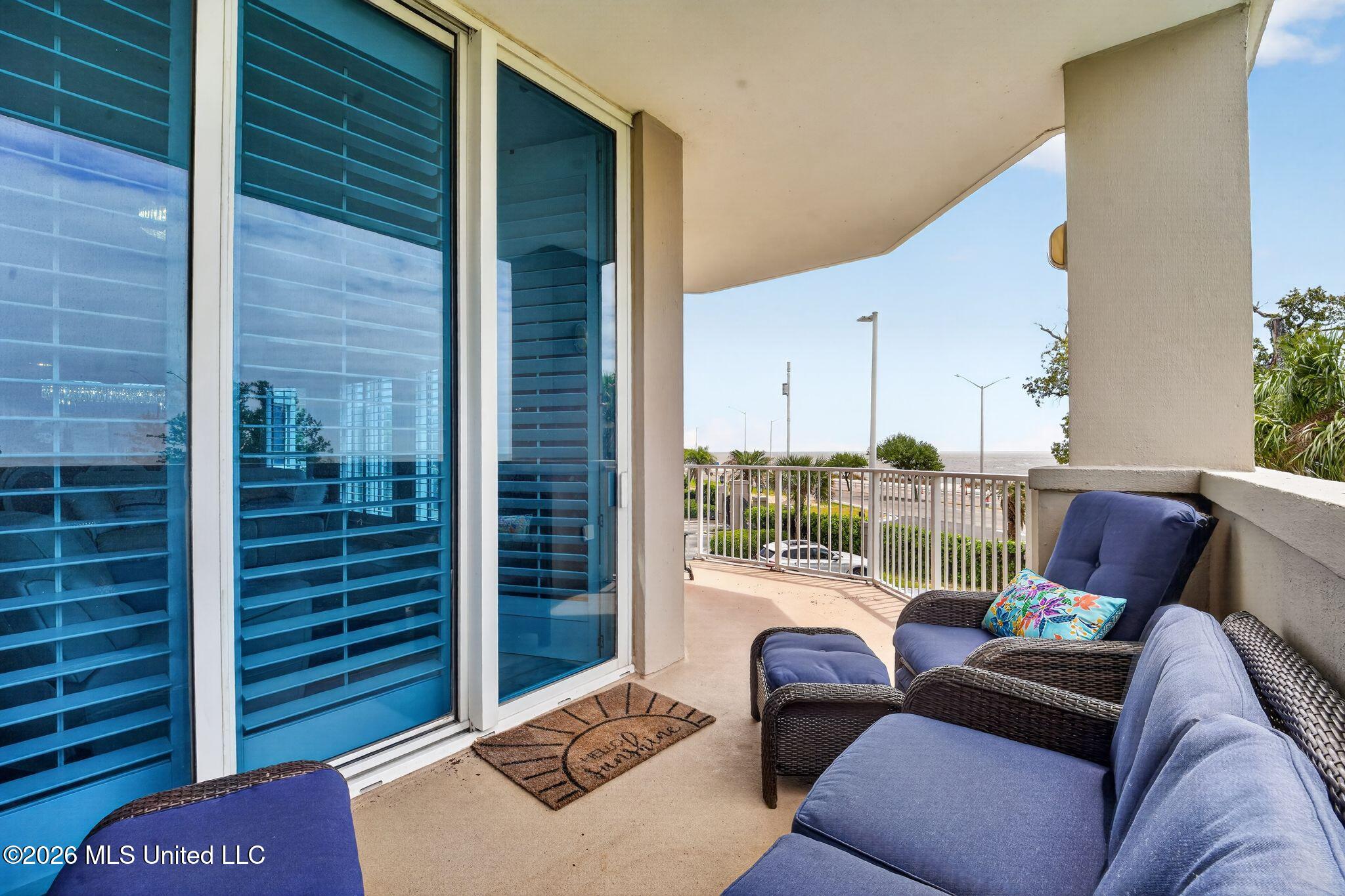 2668 Beach Boulevard Property Photo 5