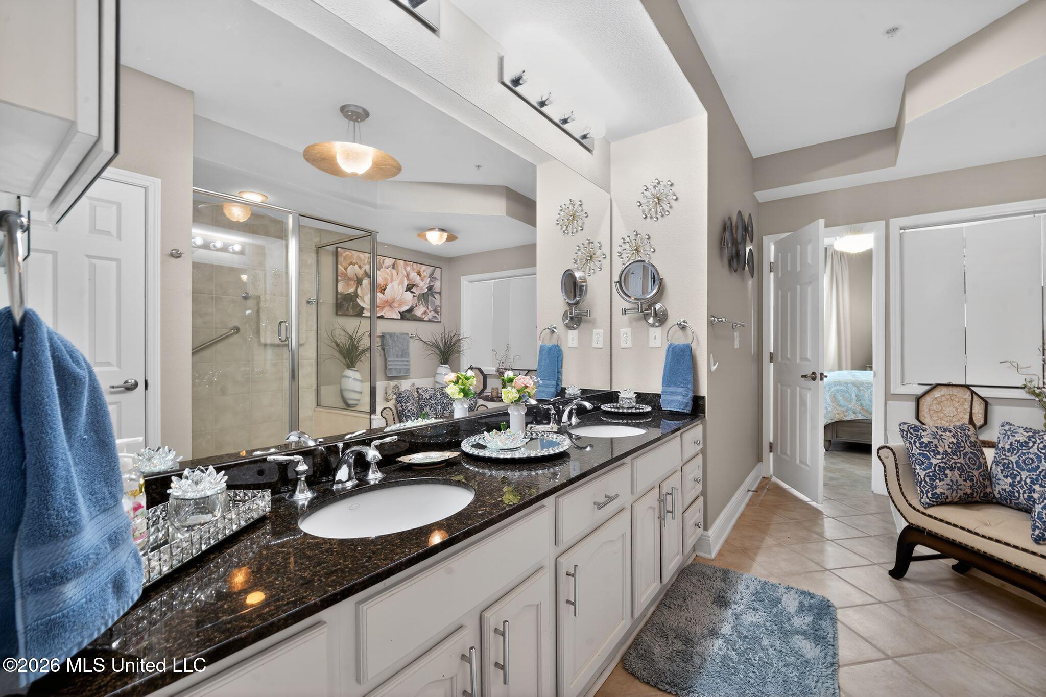 2668 Beach Boulevard Property Photo 24
