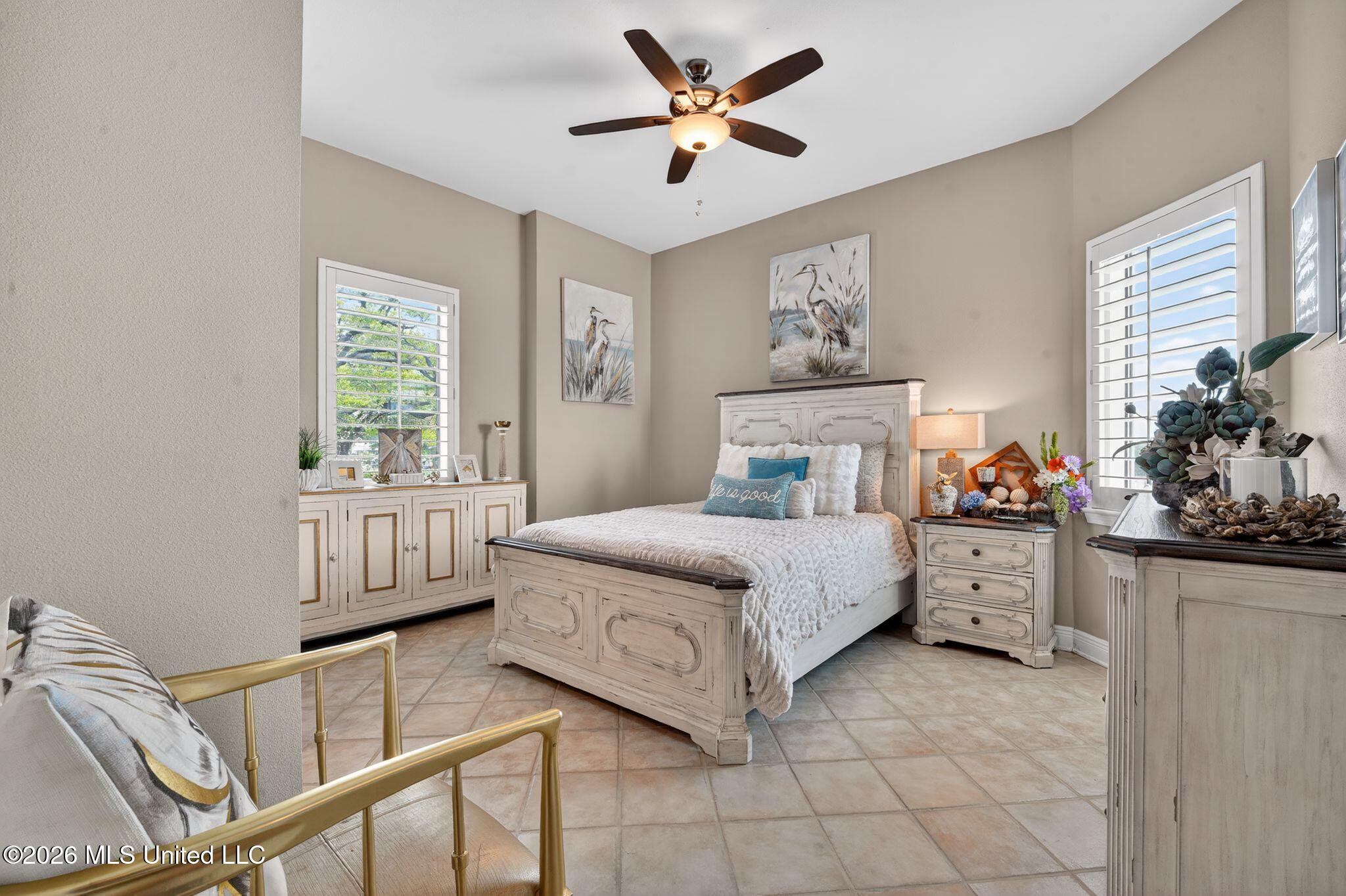 2668 Beach Boulevard Property Photo 25