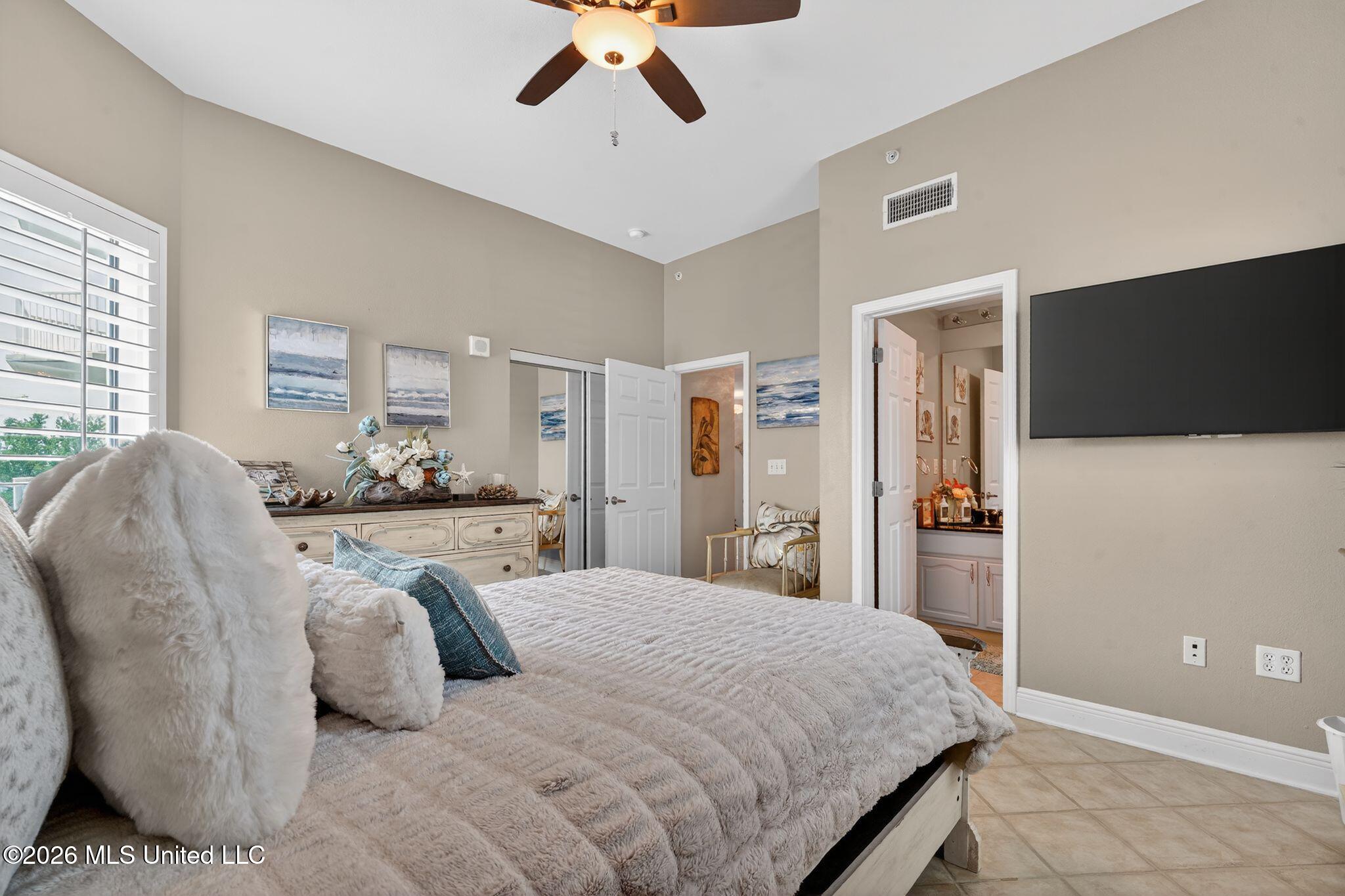 2668 Beach Boulevard Property Photo 26