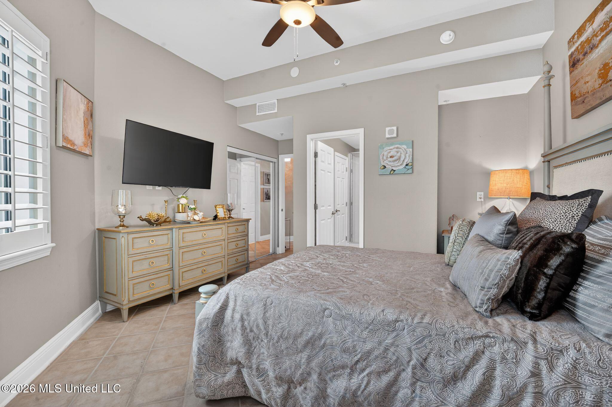 2668 Beach Boulevard Property Photo 30