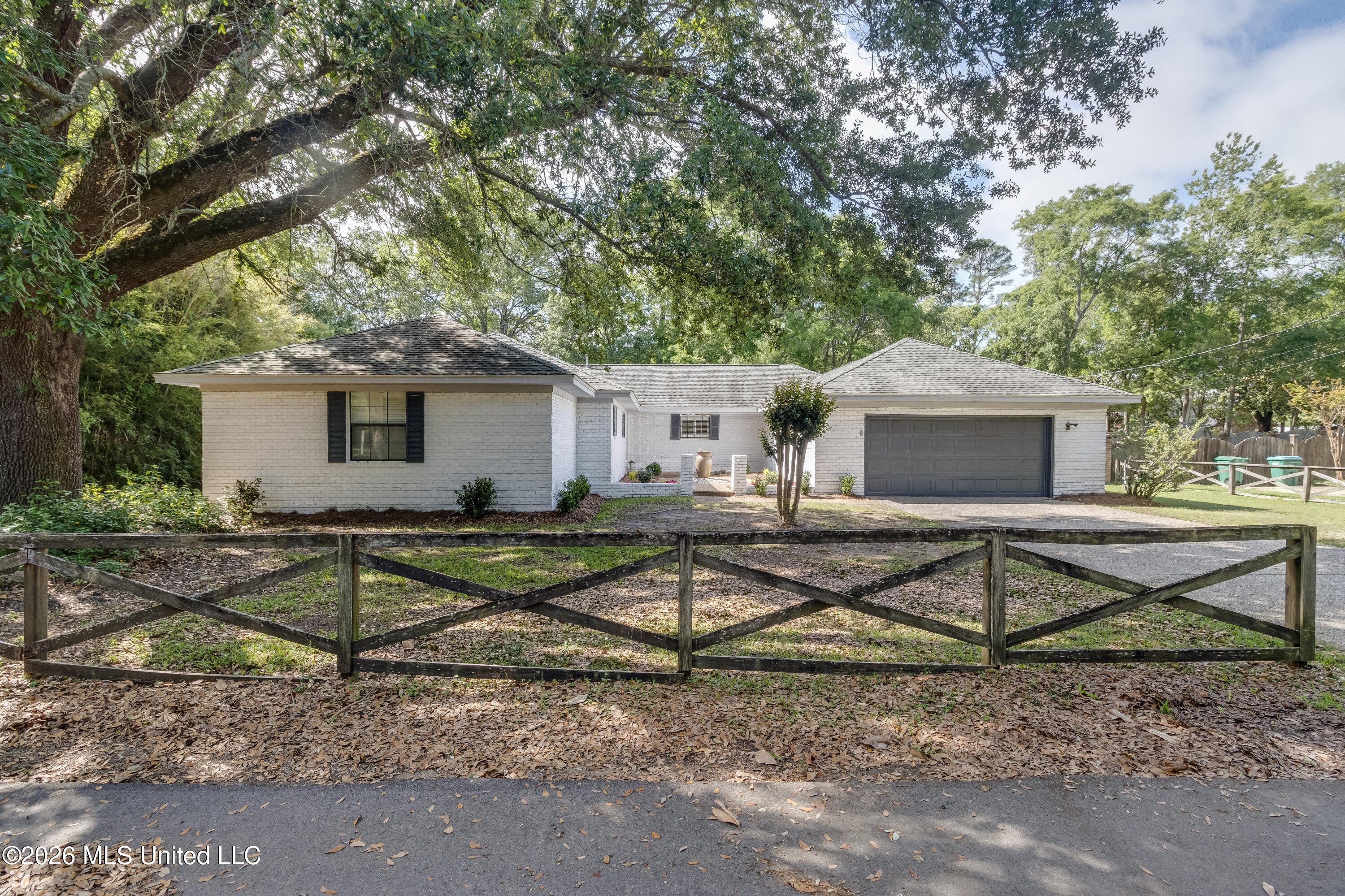 7 Keyser Lane Property Photo 2