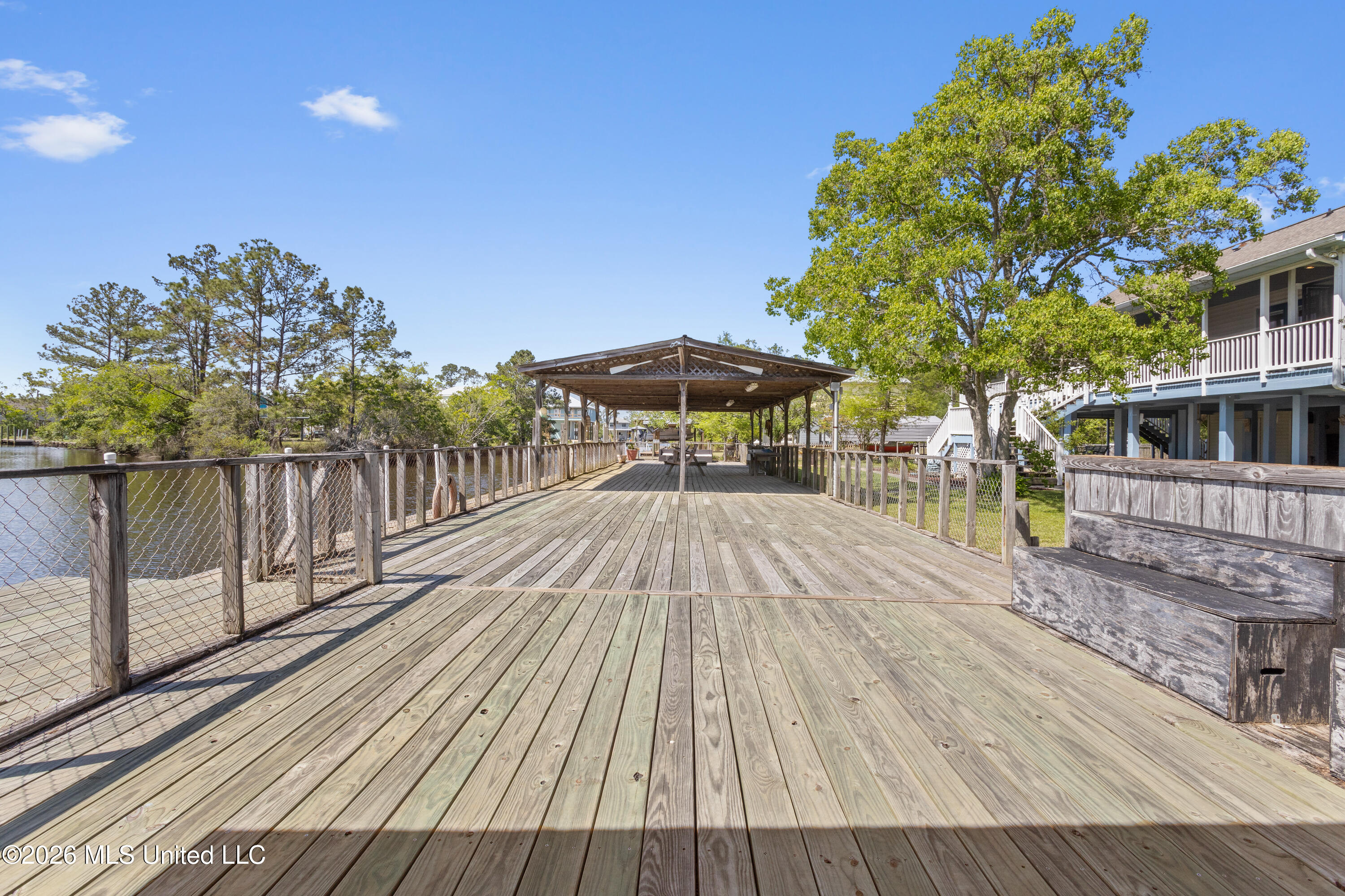 10035 Avenue D Property Photo 6